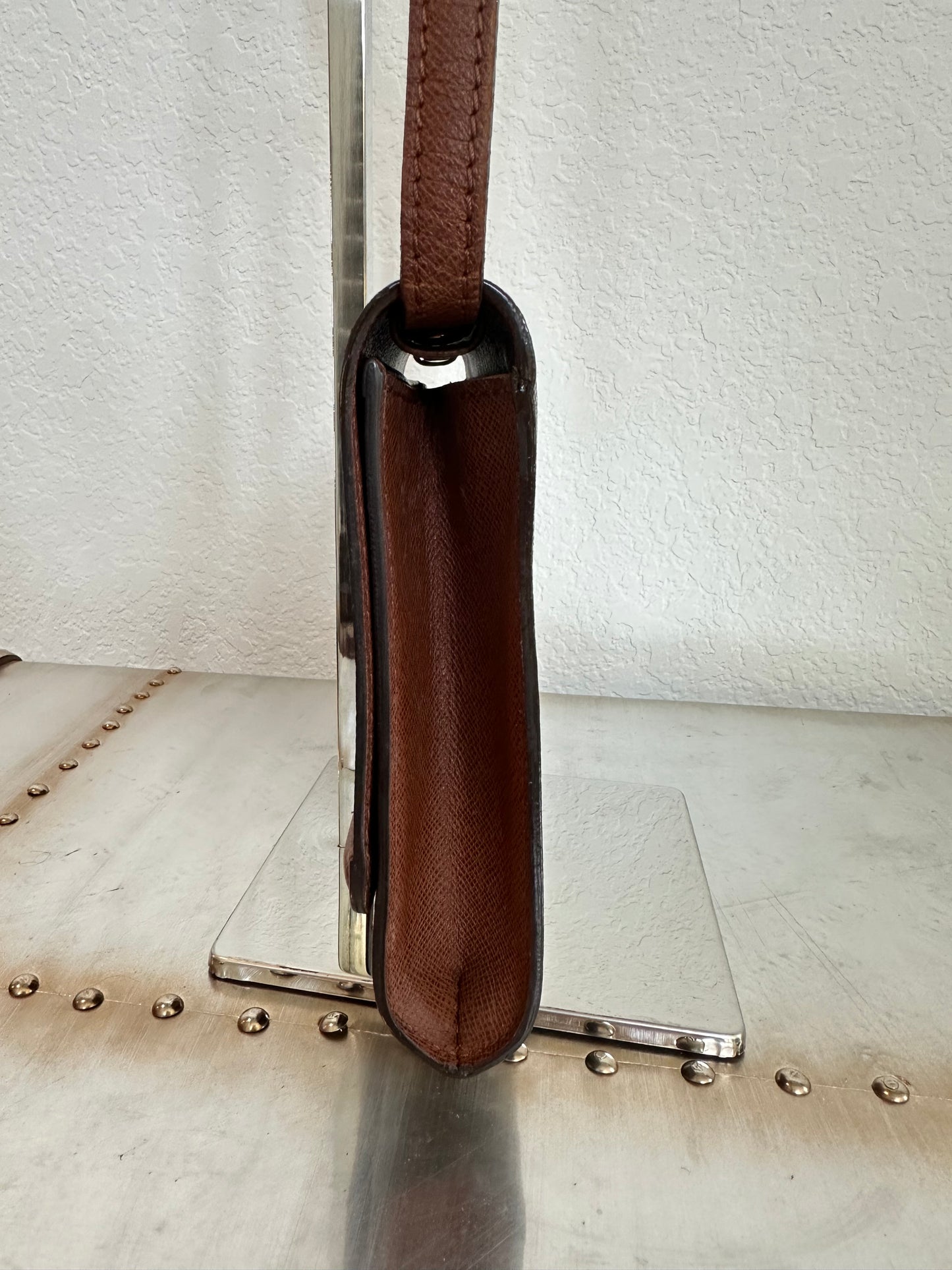 Louis Vuitton Bordeaux 2-Way Clutch / Shoulder Bag