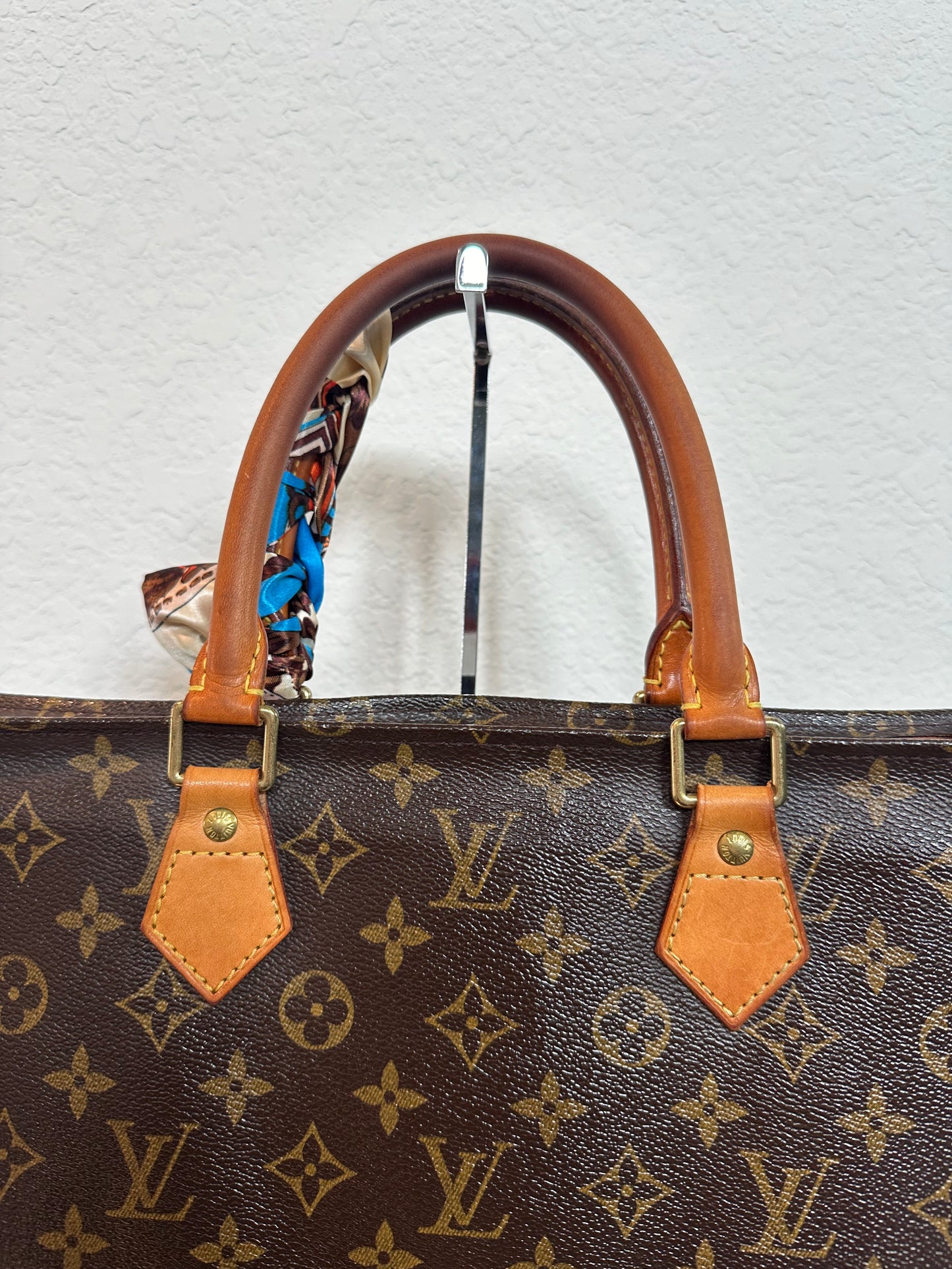 Pre-owned Authentic Louis Vuitton Sac Plat GM Monogram Handbag