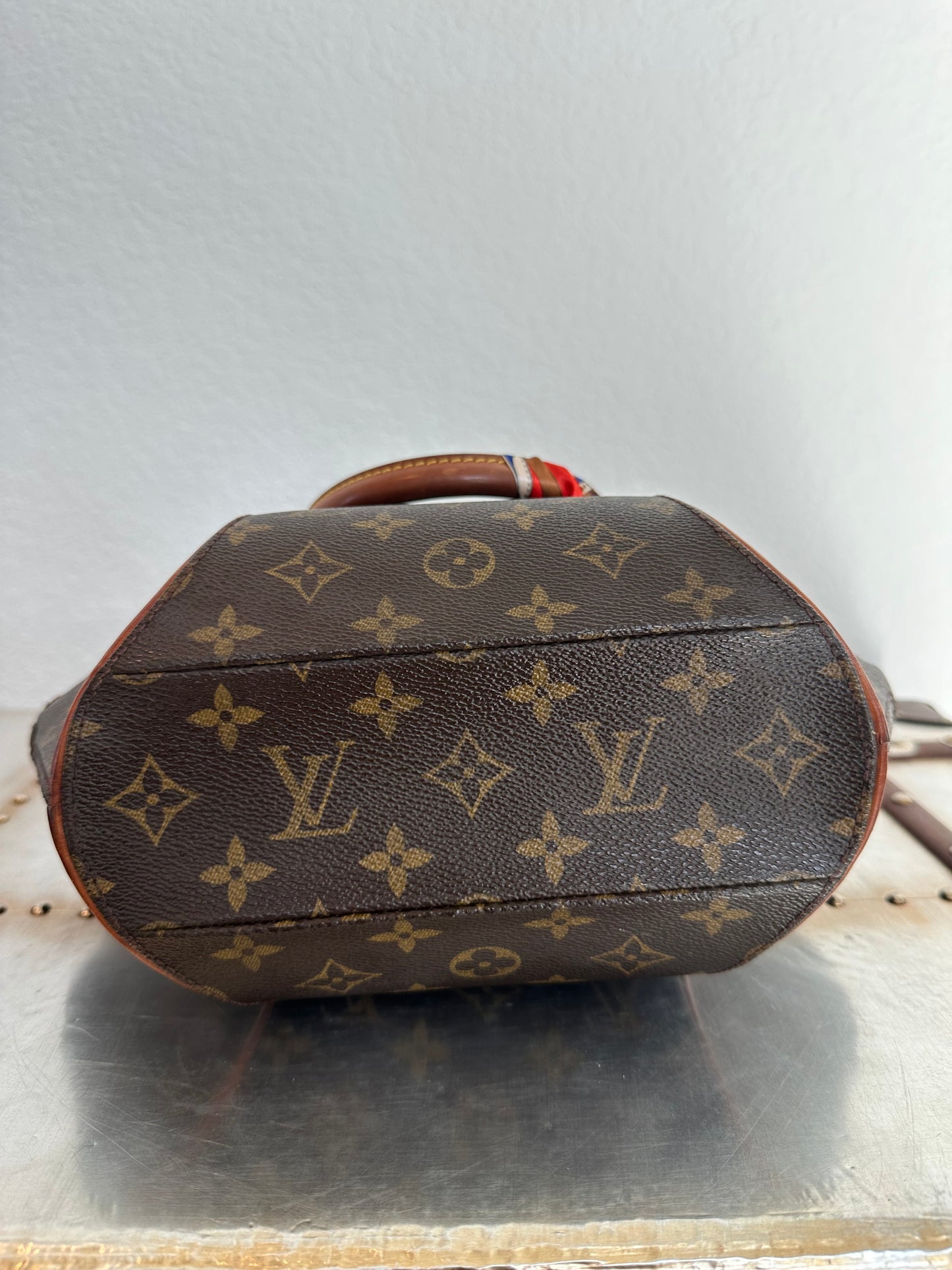 Pre-owned Authentic Louis Vuitton Ellipse PM Monogram Handbag