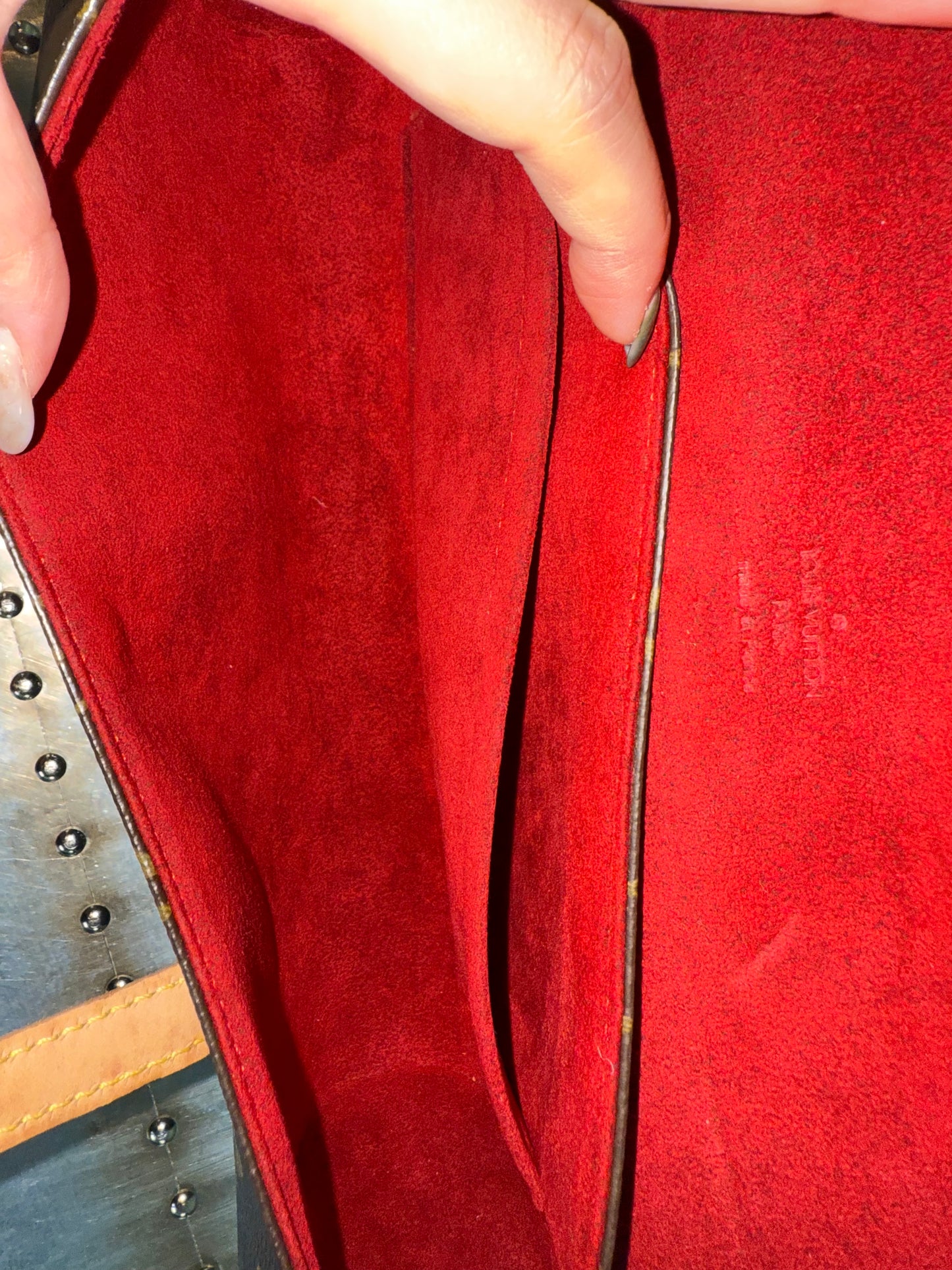 Pre-owned Authentic Louis Vuitton Sonatine Monogram Handbag