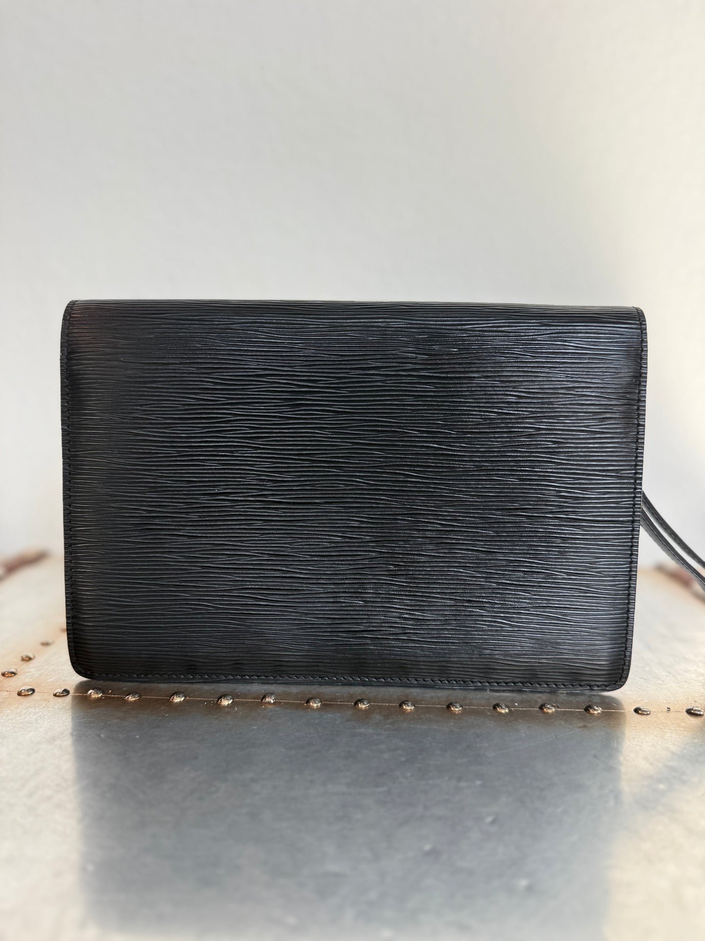 Pre-owned Authentic Louis Vuitton Sellier Dragonne Epi Black Clutch Bag