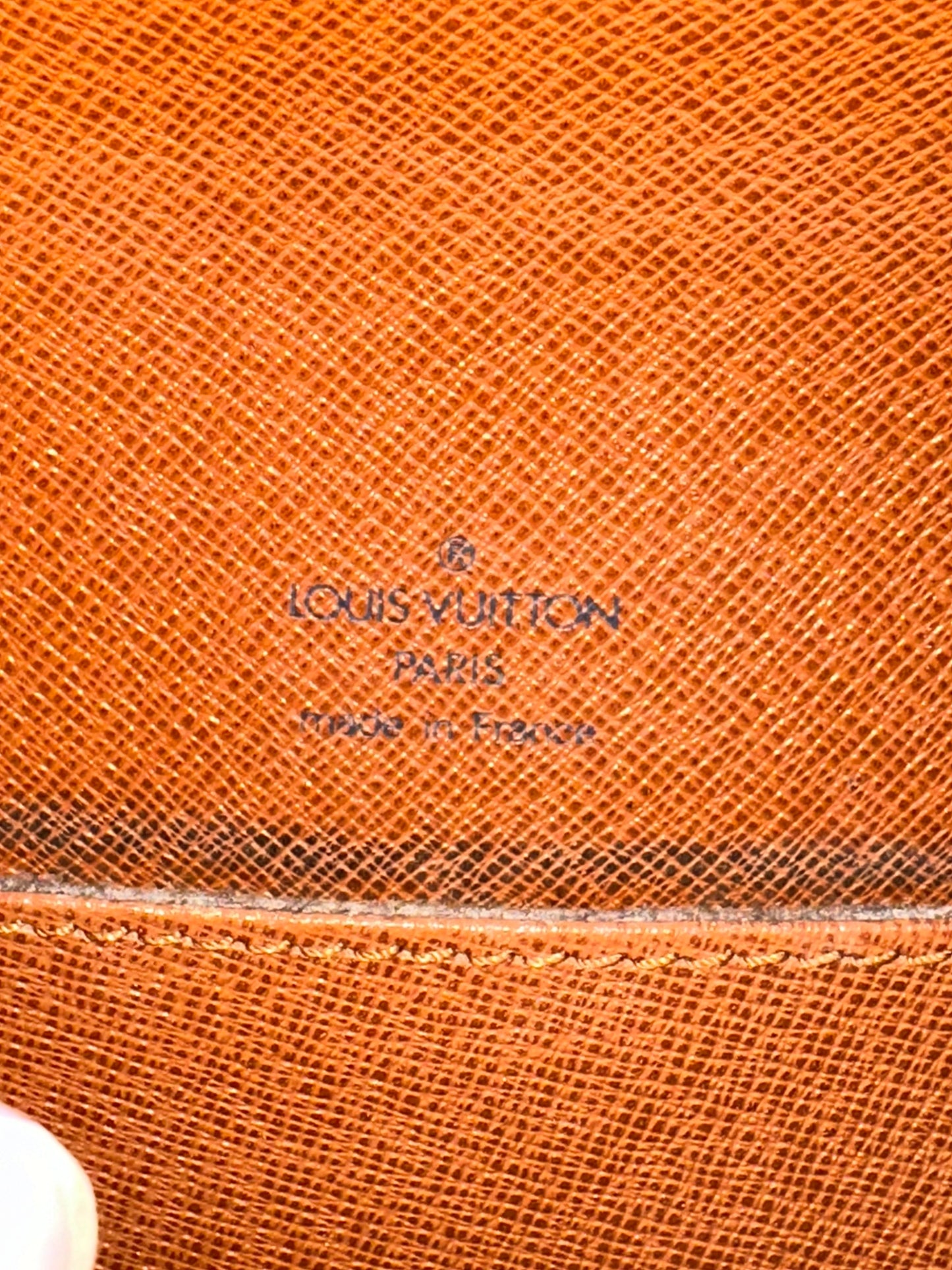 Pre-owned Authentic Louis Vuitton Saint Cloud PM Monogram Shoulder / Crossbody Bag