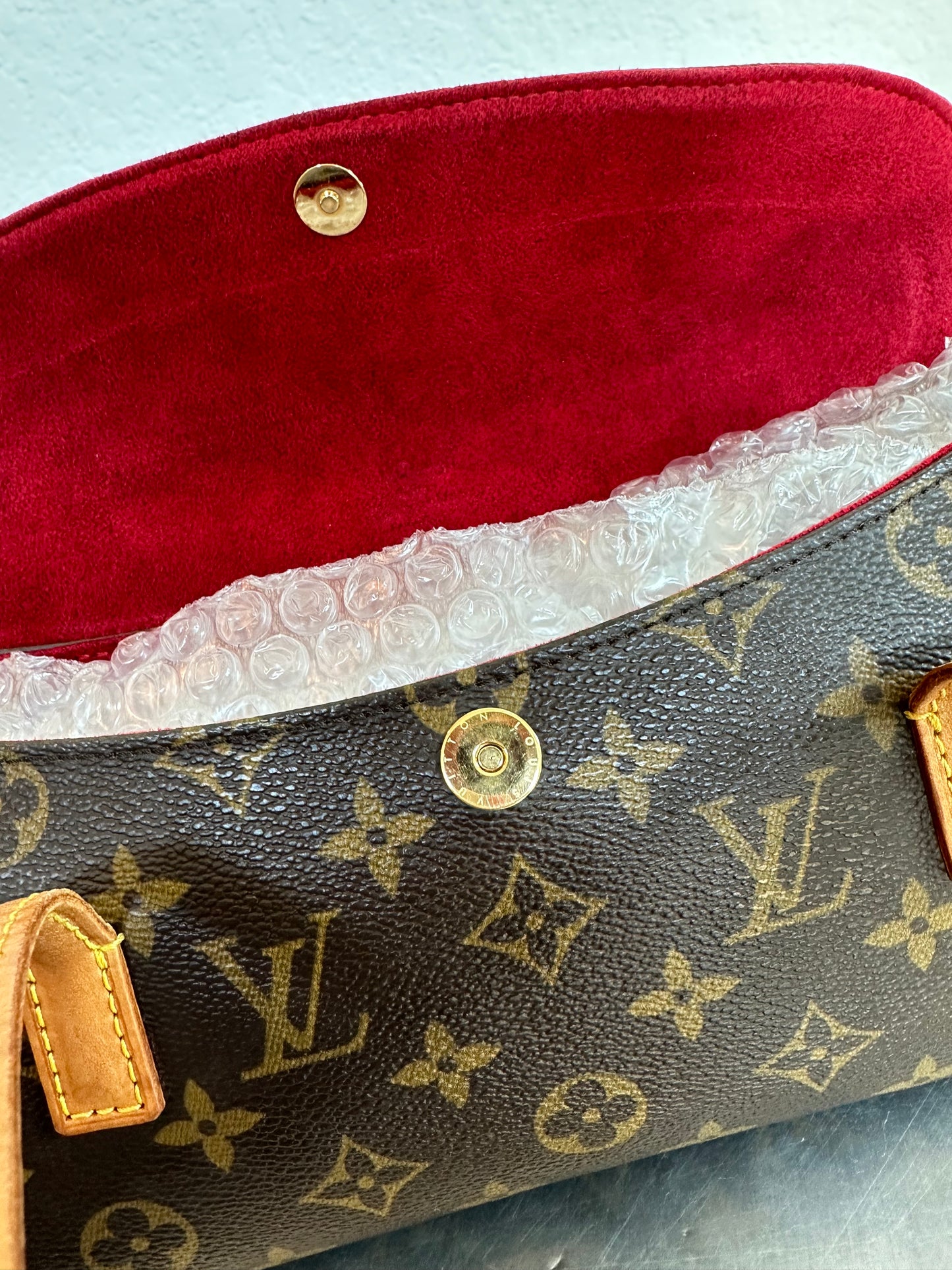 Pre-owned Authentic Louis Vuitton Sonatine Monogram Handbag