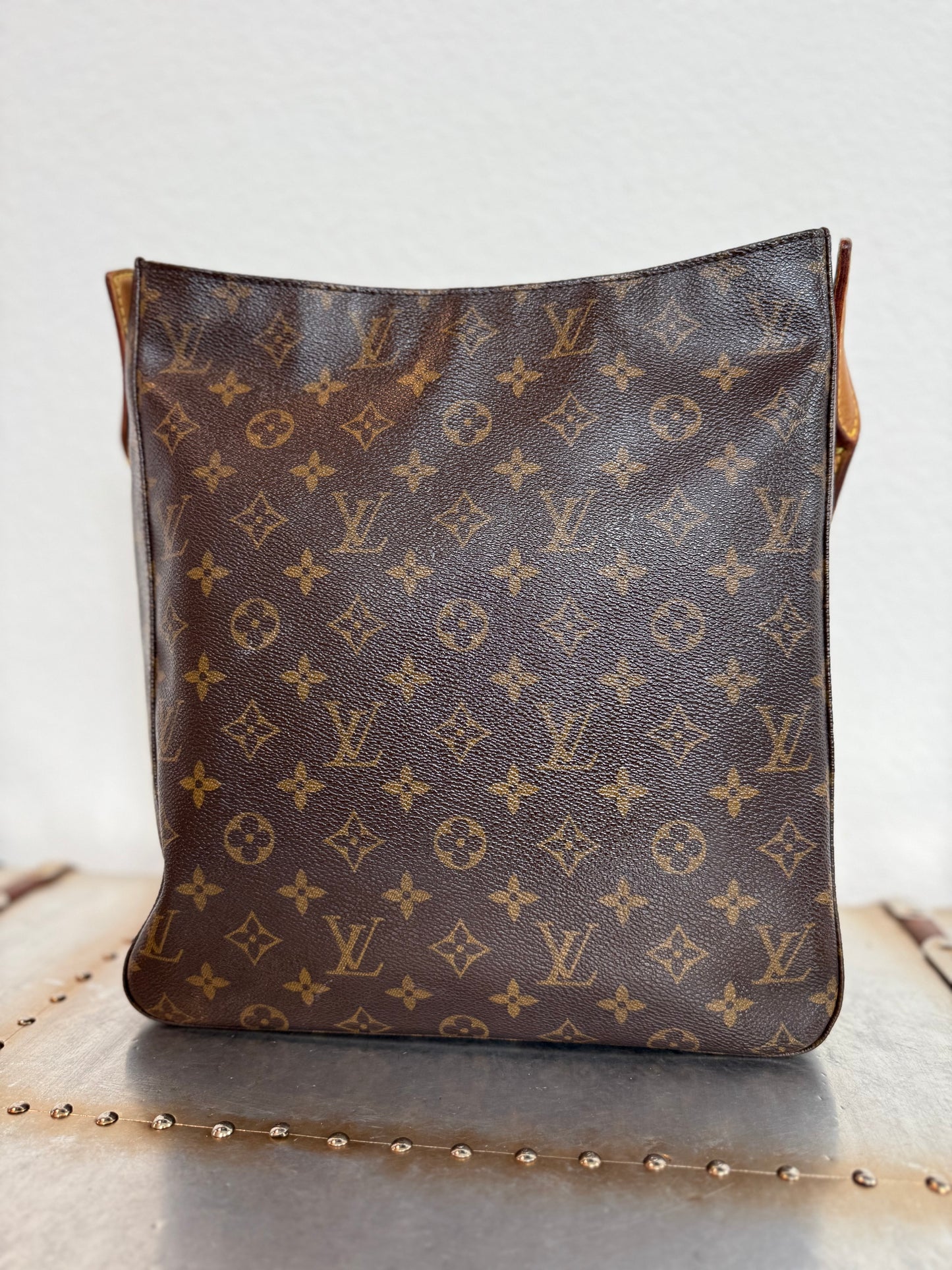 Pre-owned Authentic Louis Vuitton Looping GM Monogram Shoulder Bag