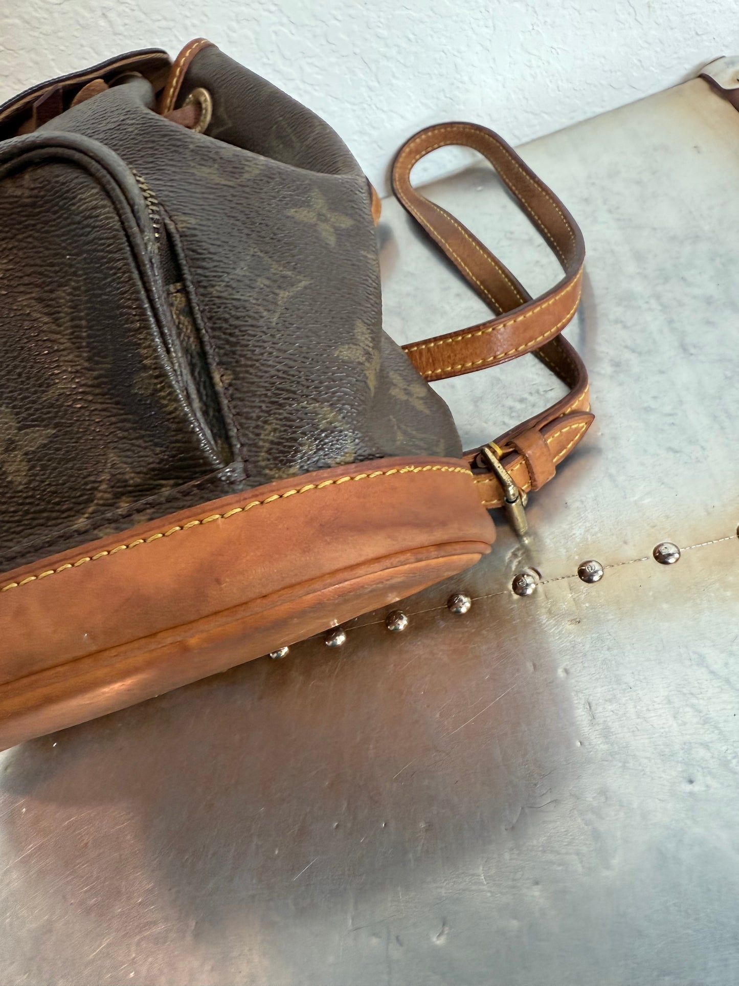 Pre-owned Authentic Louis Vuitton Montsouris Mini Monogram Backpack