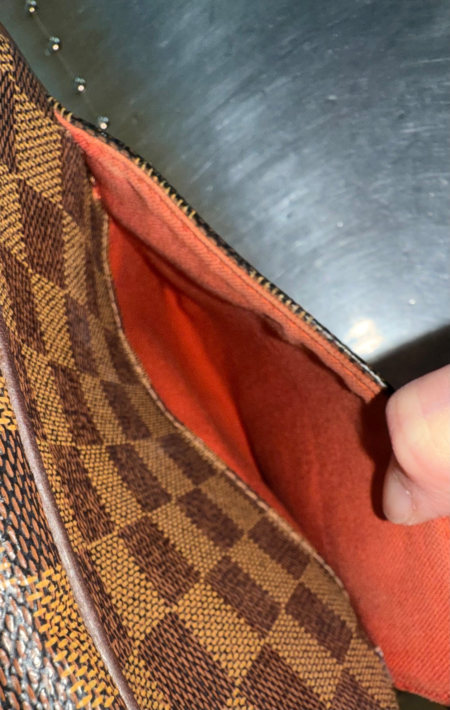 Pre-owned Authentic Louis Vuitton Olav PM Damier Ebene Crossbody Bag