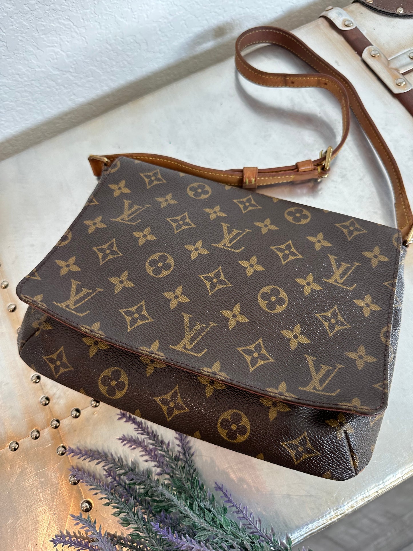 Pre-owned Authentic Louis Vuitton Musette Tango Monogram Shoulder Bag