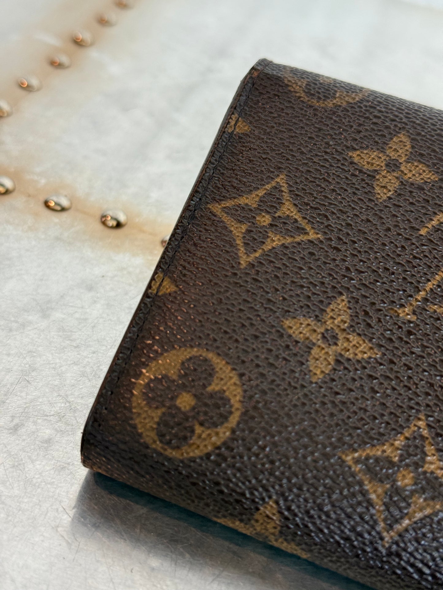 Pre-owned Authentic Louis Vuitton Portefeuille Sarah Monogram Long Wallet
