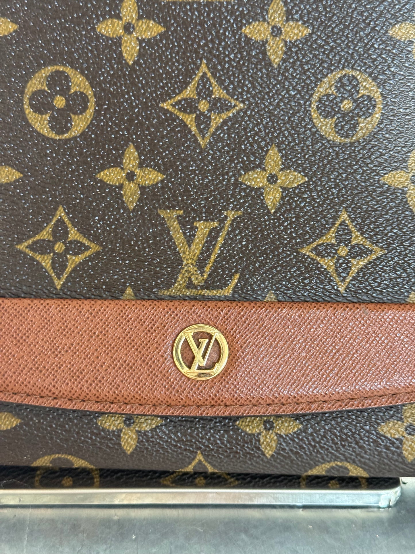 Pre-owned Authentic Louis Vuitton Bordeaux 2-Way Clutch / Shoulder Bag