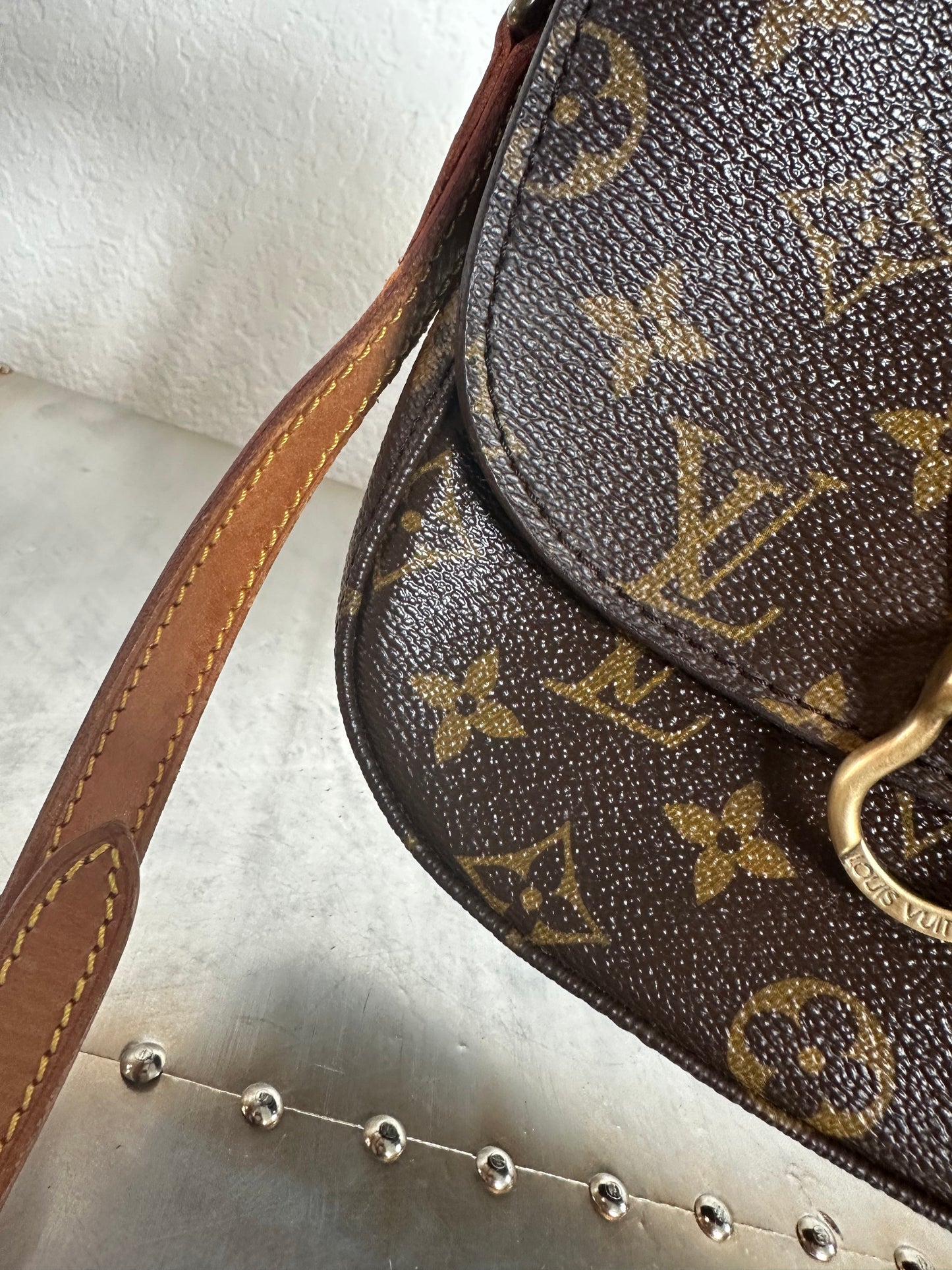 Pre-owned Authentic Louis Vuitton Saint Cloud PM Monogram Shoulder / Crossbody Bag