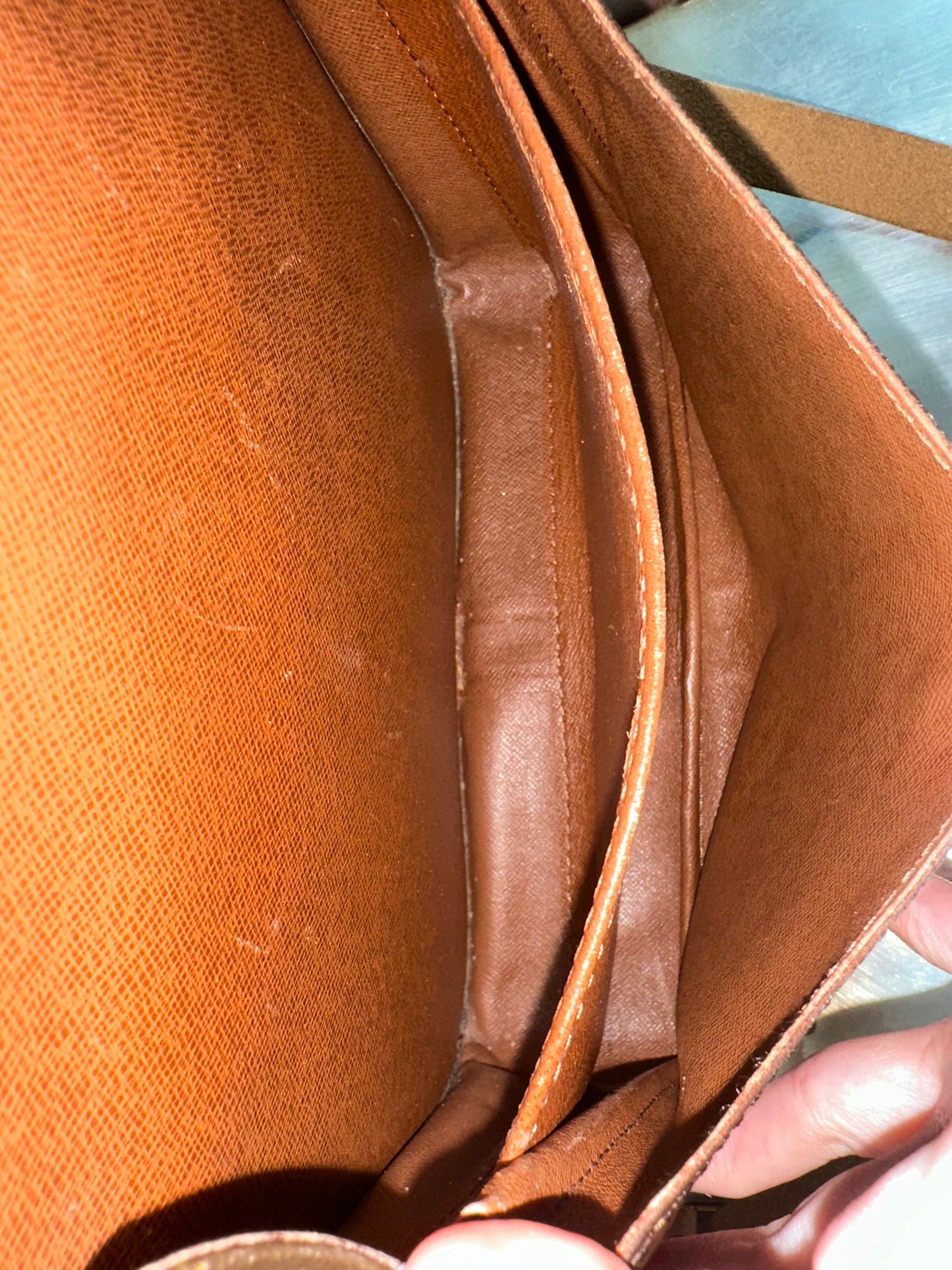 Pre-owned Louis Vuitton Cartouchiere GM Monogram Shoulder / Crossbody Bag