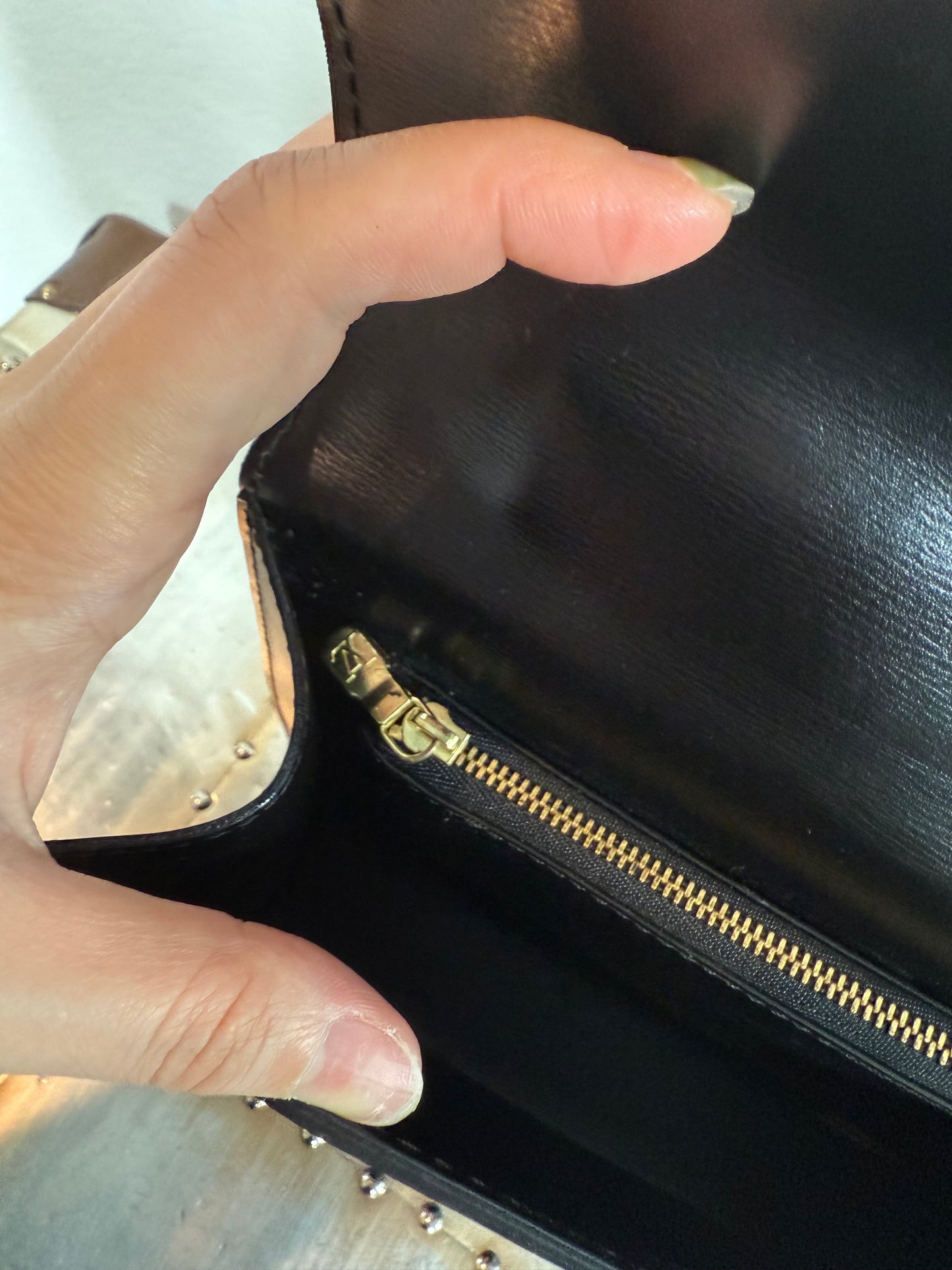 Pre-owned Authentic Louis Vuitton Malesherbes Epi handbag
