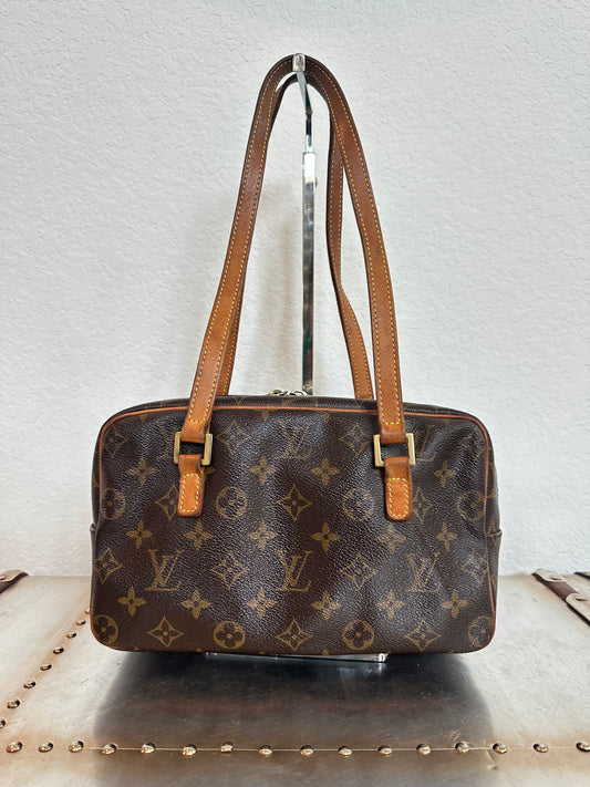 Pre-owned Authentic Louis Vuitton Cite MM Monogram Shoulder Bag