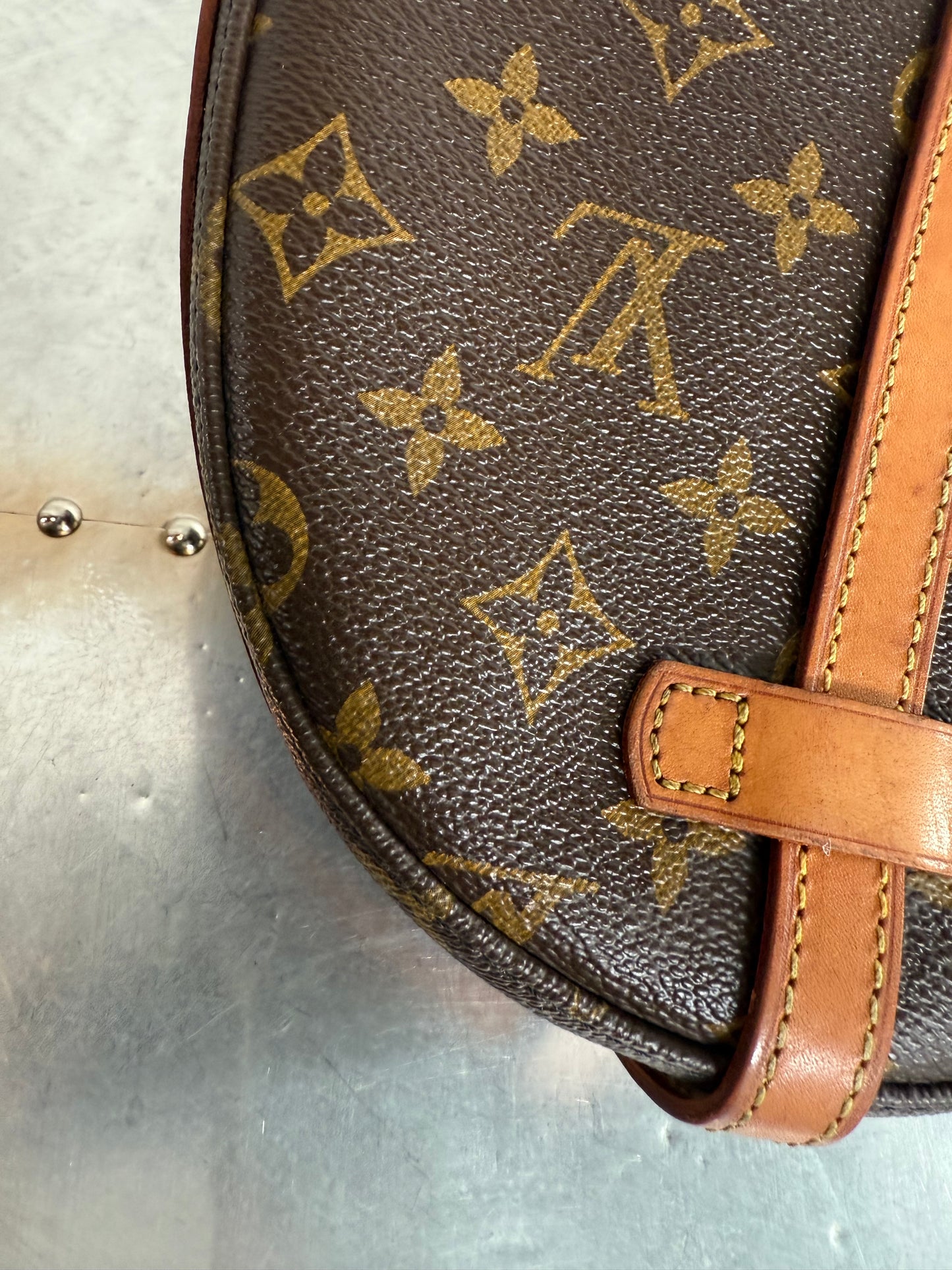 Pre-owned Authentic Louis Vuitton Chantilly PM Monogram Crossbody Bag