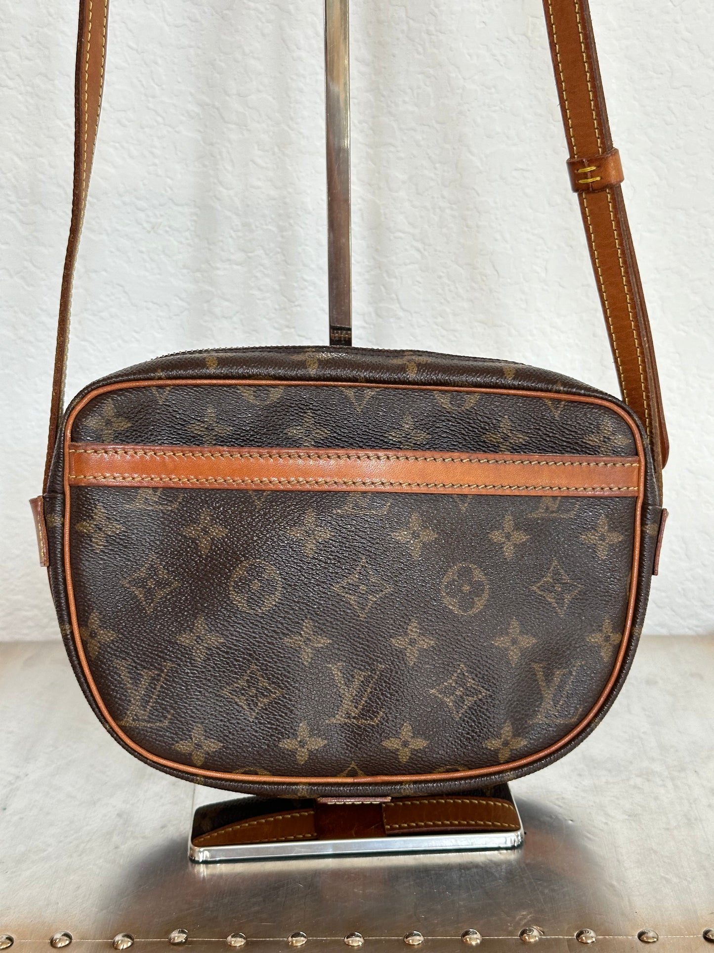 Pre-owned Authentic Louis Vuitton Jeune Fille PM Monogram Crossbody Bag