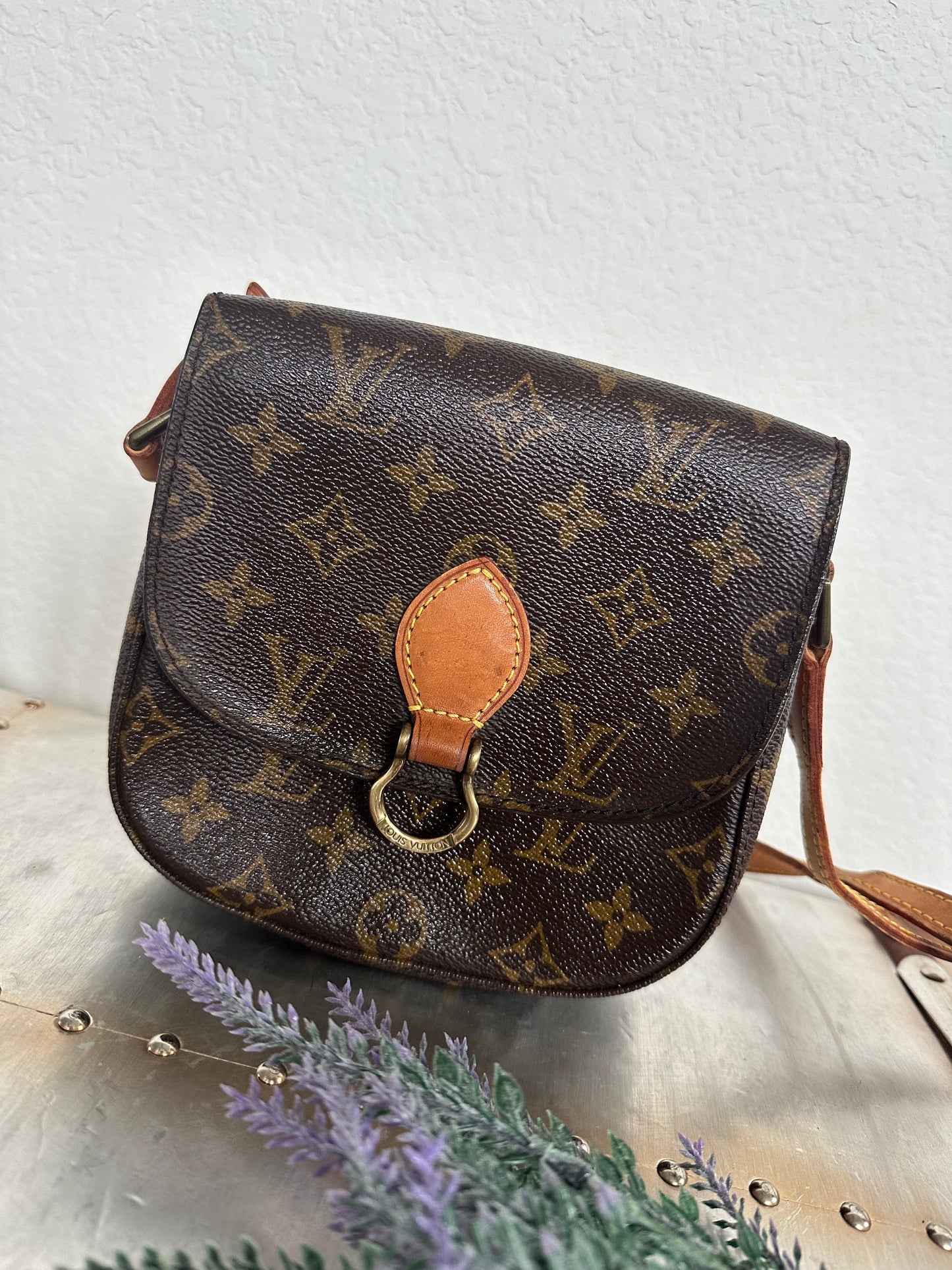 Pre-owned Authentic Louis Vuitton Saint Cloud PM Monogram Shoulder / Crossbody Bag