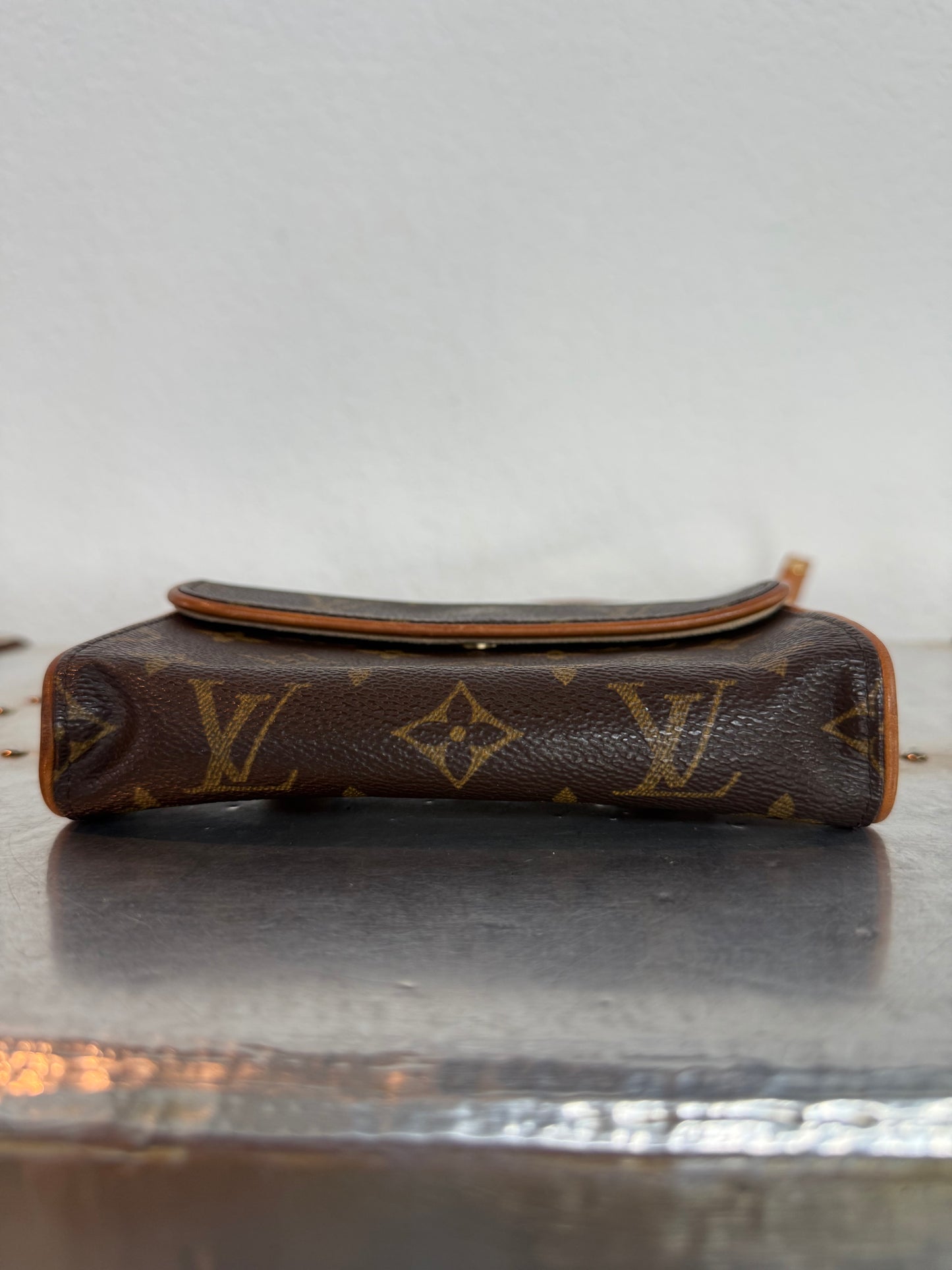 Pre-owned Authentic Louis Vuitton Monogram Florentine Waist Bag