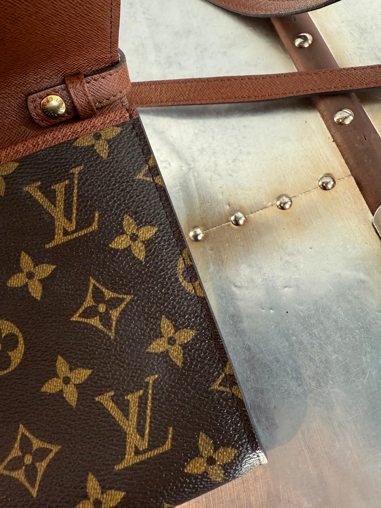 Pre-owned Authentic Louis Vuitton Bordeaux 2-Way Clutch / Shoulder Bag