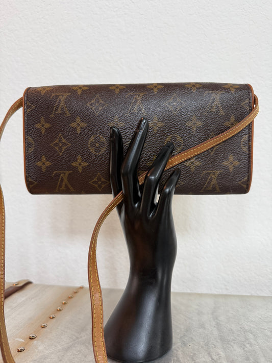 Pre-owned Authentic Louis Vuitton Pochette Twin GM Monogram Shoulder Bag