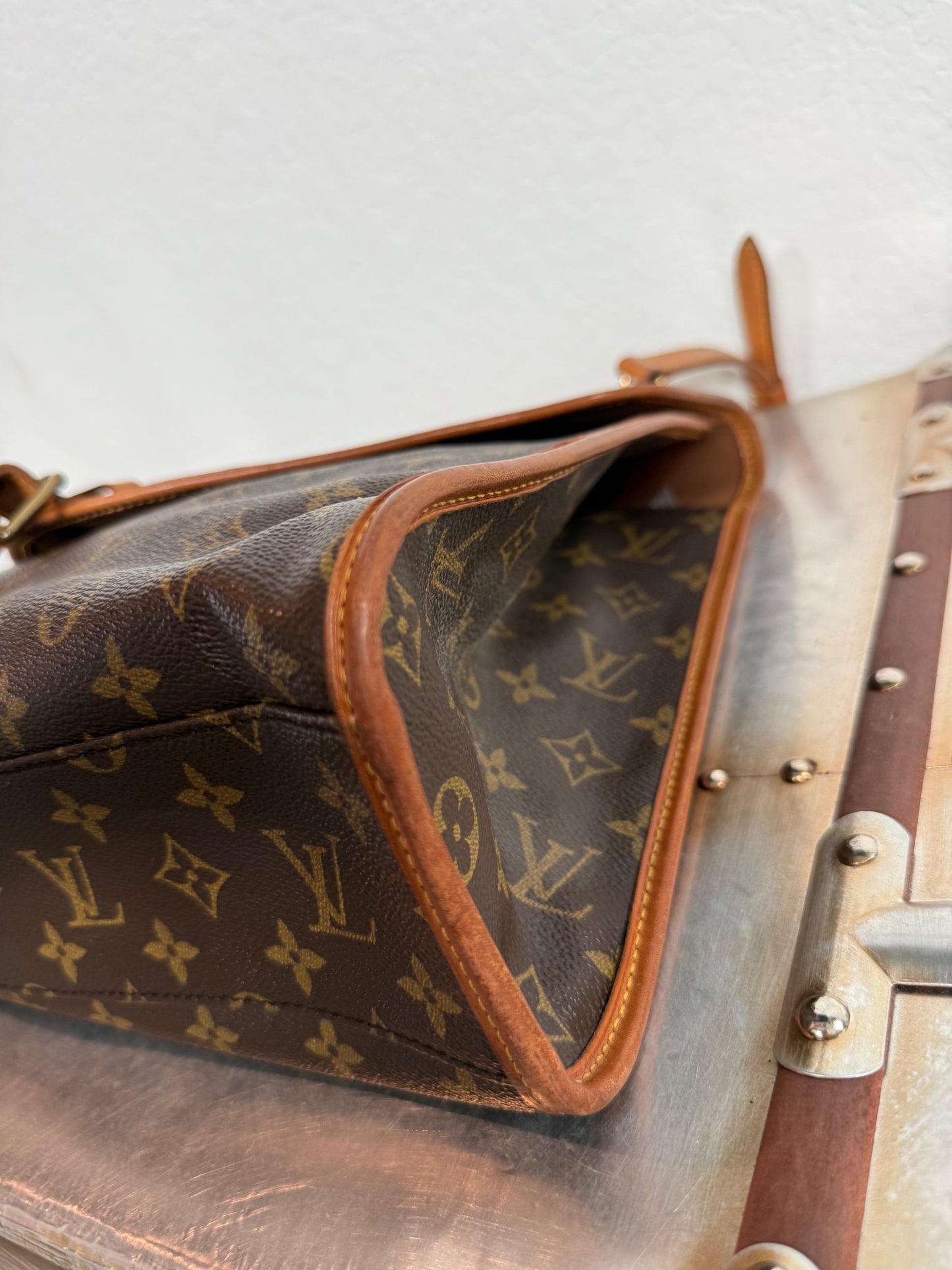 Pre-owned Authentic Louis Vuitton Beverly MM Monogram Shoulder Bag