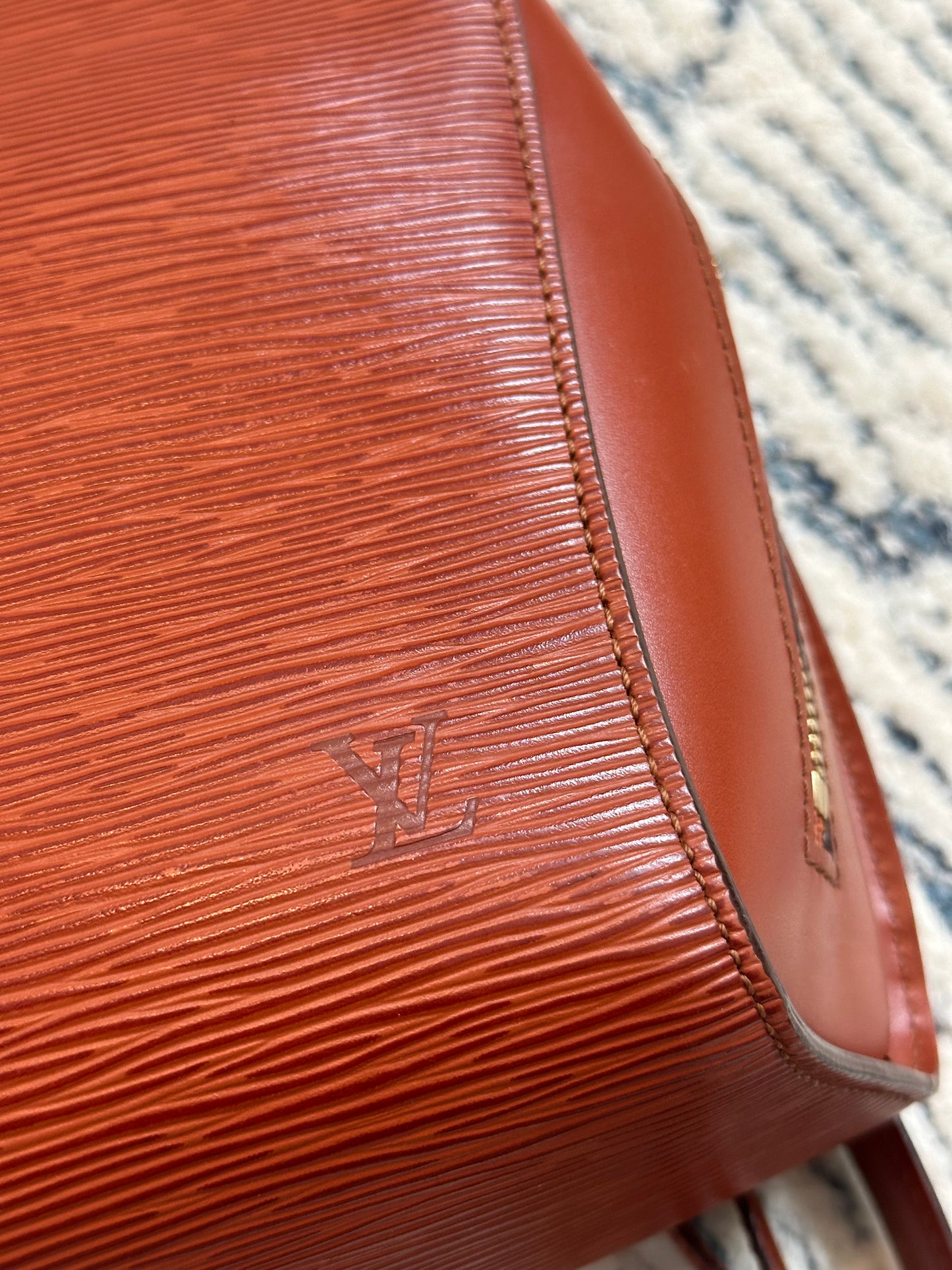 Pre-owned Authentic Louis Vuitton Mabillon Epi Brown Backpack
