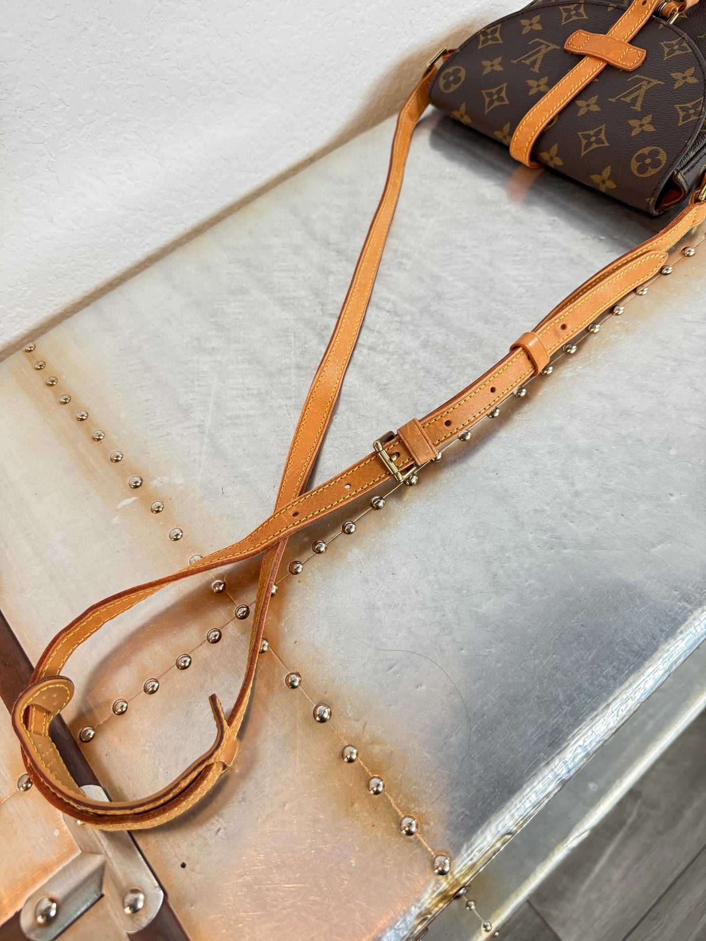 Pre-owned Authentic Louis Vuitton Chantilly PM Monogram Crossbody Bag