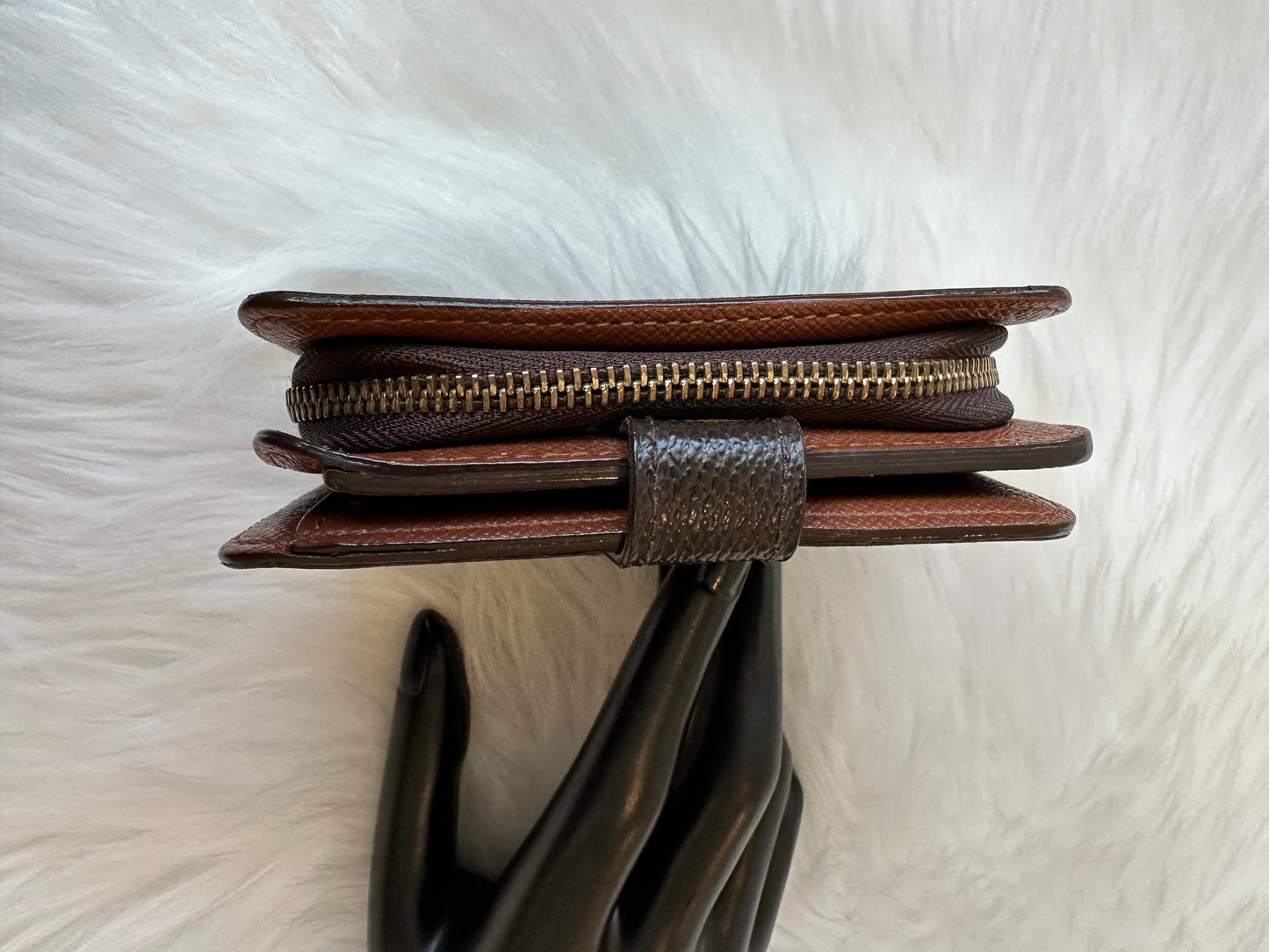 Pre-owned Authentic Louis Vuitton Monogram Compact Zip Wallet