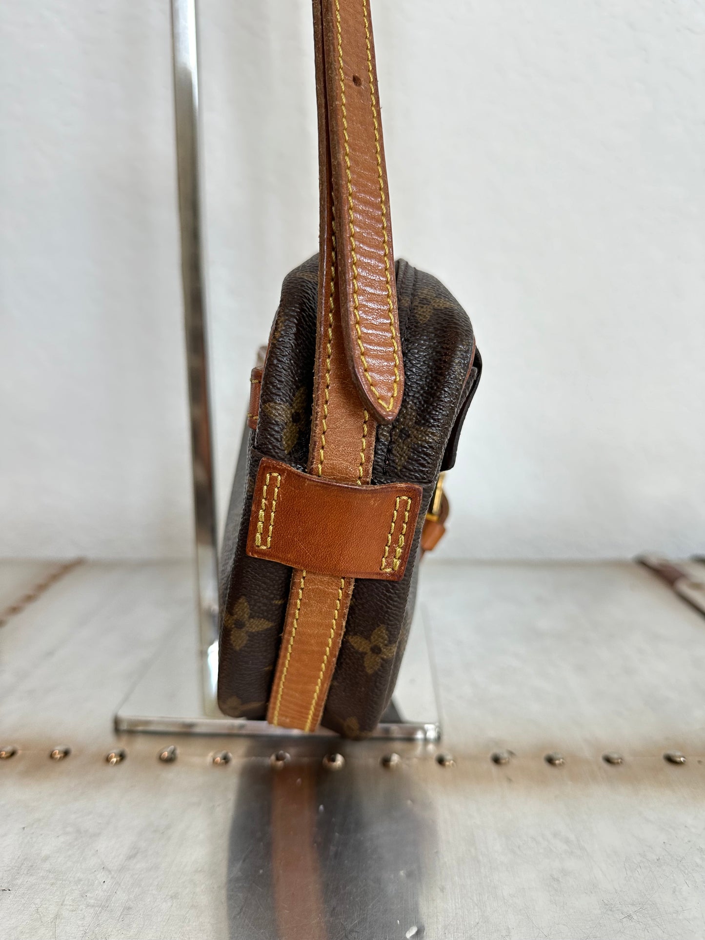 Pre-owned Authentic Louis Vuitton Jeune Fille PM Monogram Crossbody Bag
