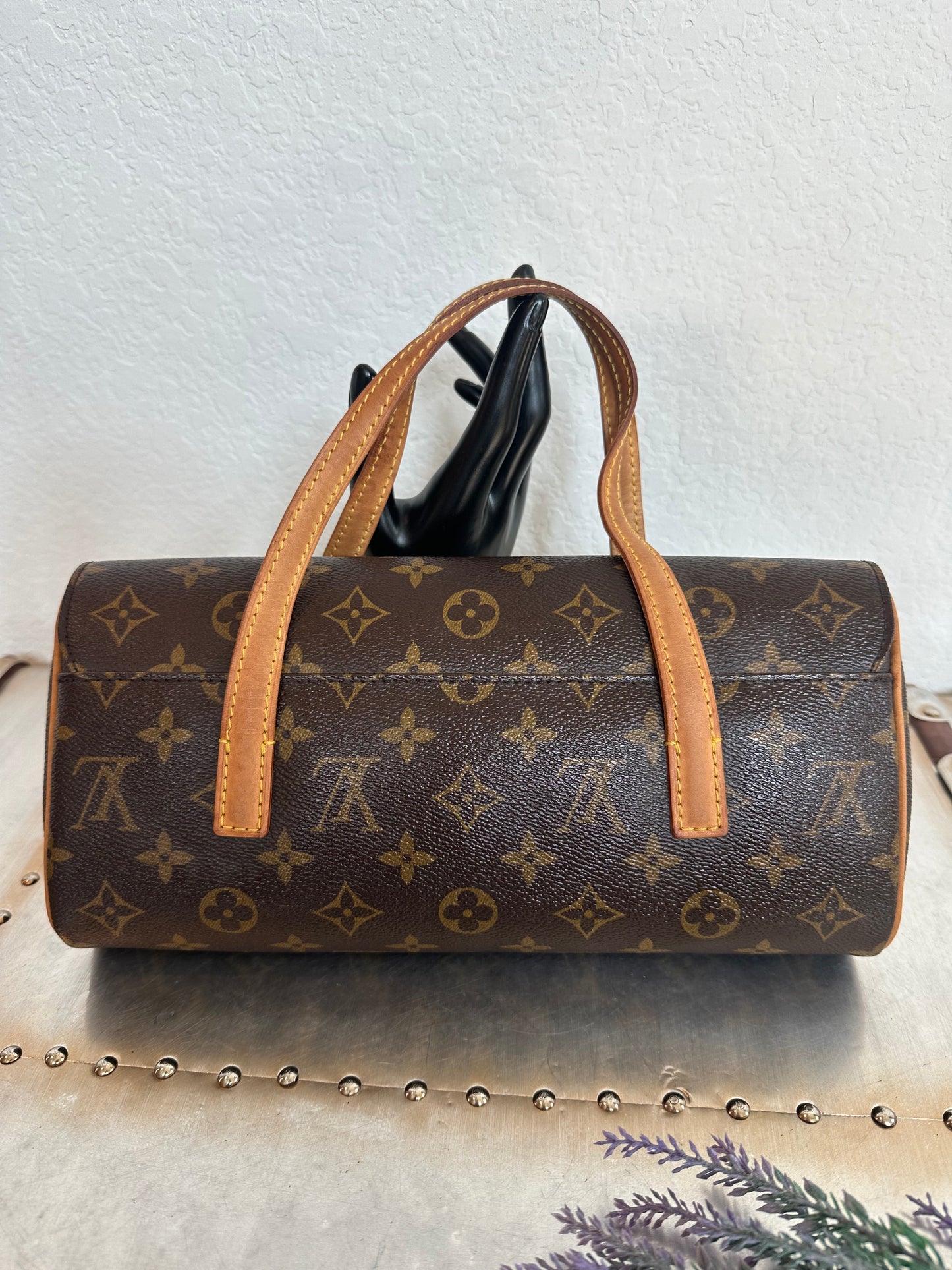 Pre-owned Authentic Louis Vuitton Sonatine Monogram Handbag