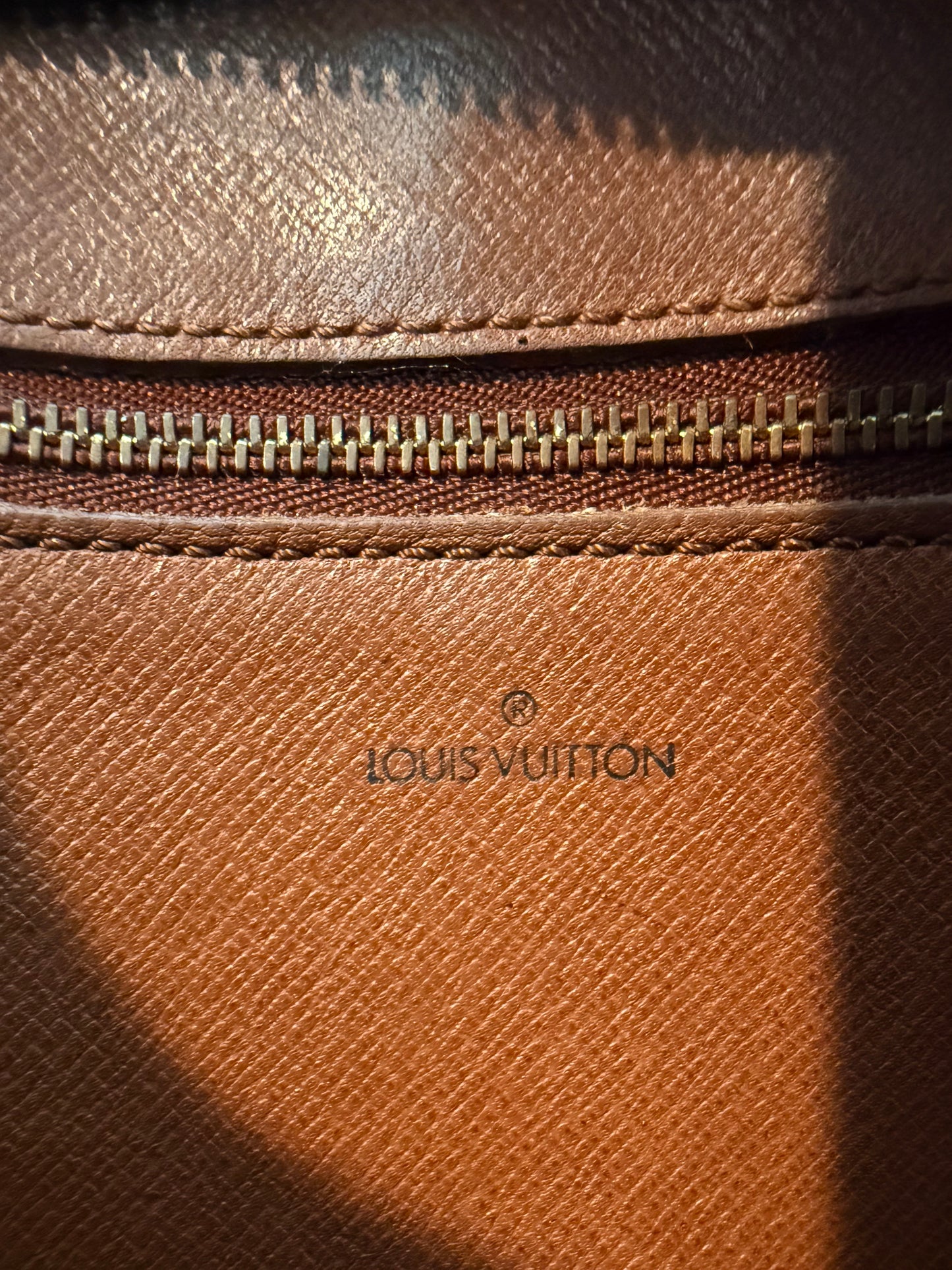 Pre-owned Authentic Louis Vuitton Jeune Fille MM Monogram Crossbody Bag