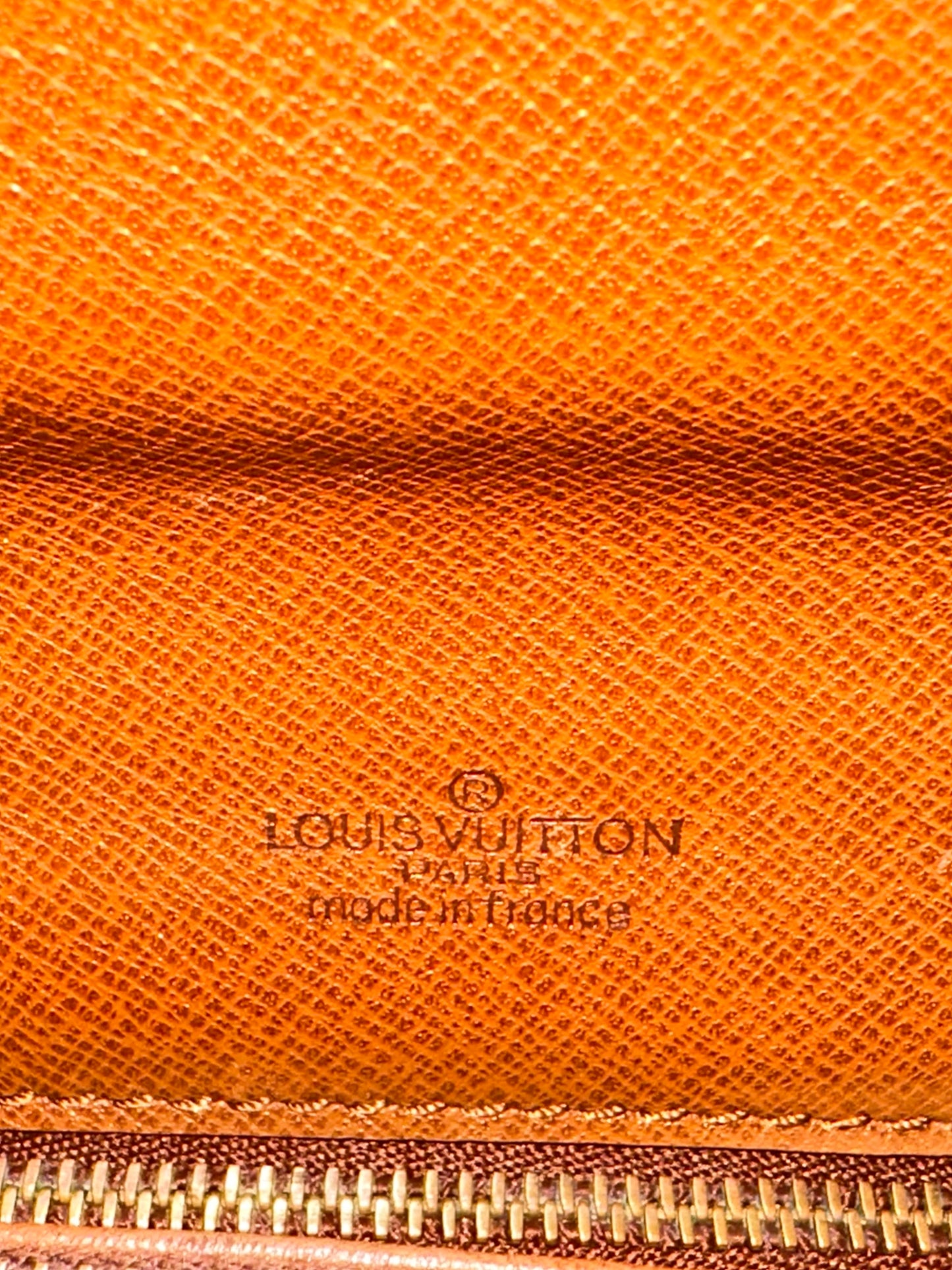 Pre-owned Authentic Louis Vuitton Concorde Monogram Handbag