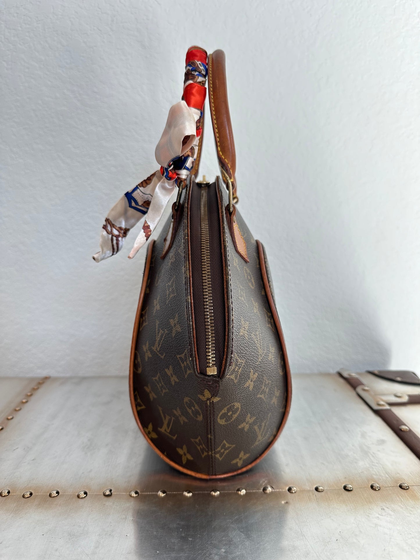 Pre-owned Authentic Louis Vuitton Ellipse PM Monogram Handbag