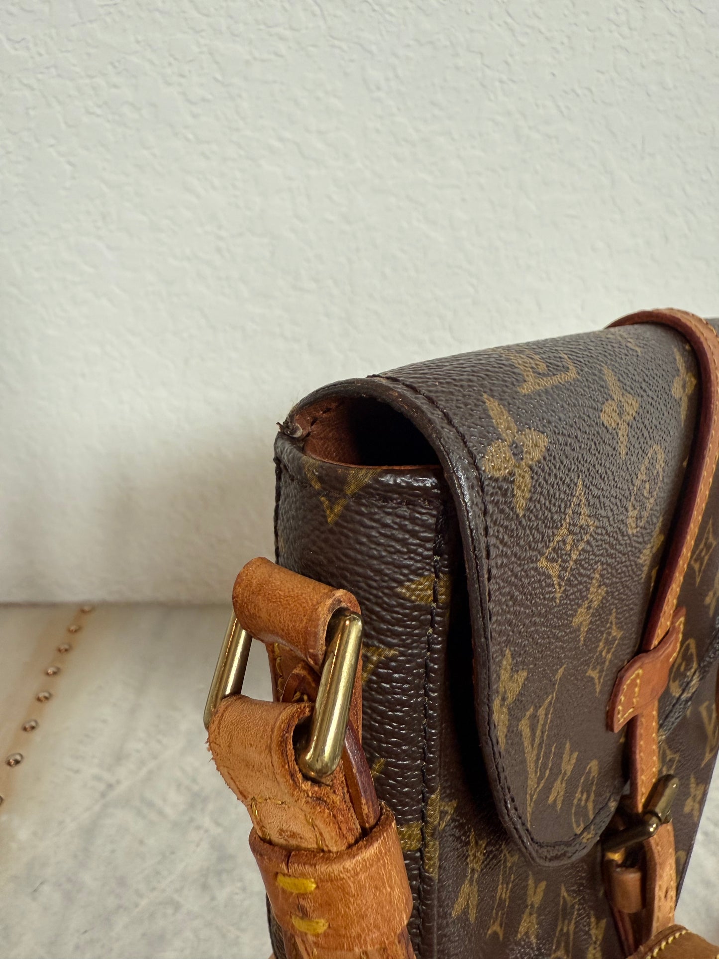 Pre-owned Authentic Louis Vuitton Chantilly MM Monogram Crossbody Bag