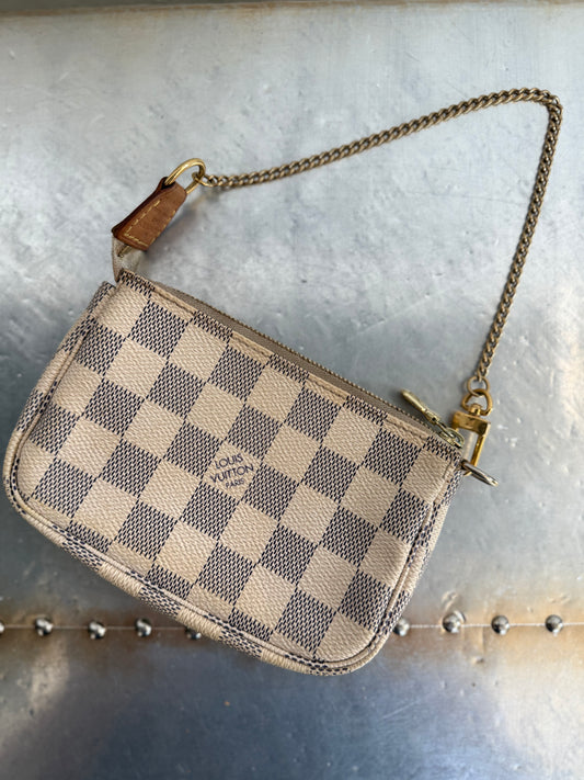 Pre-owned Authentic Louis Vuitton MINI Pochette Accessoires Damier Azur Handbag