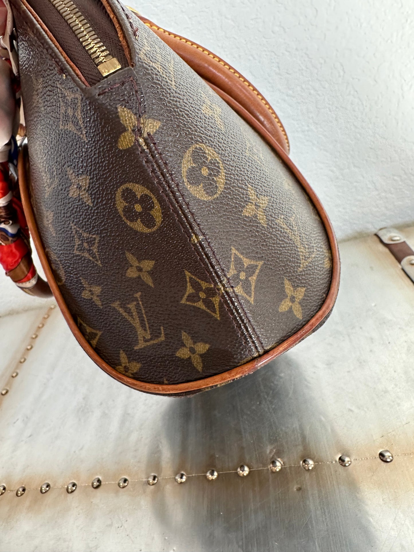 Pre-owned Authentic Louis Vuitton Ellipse PM Monogram Handbag