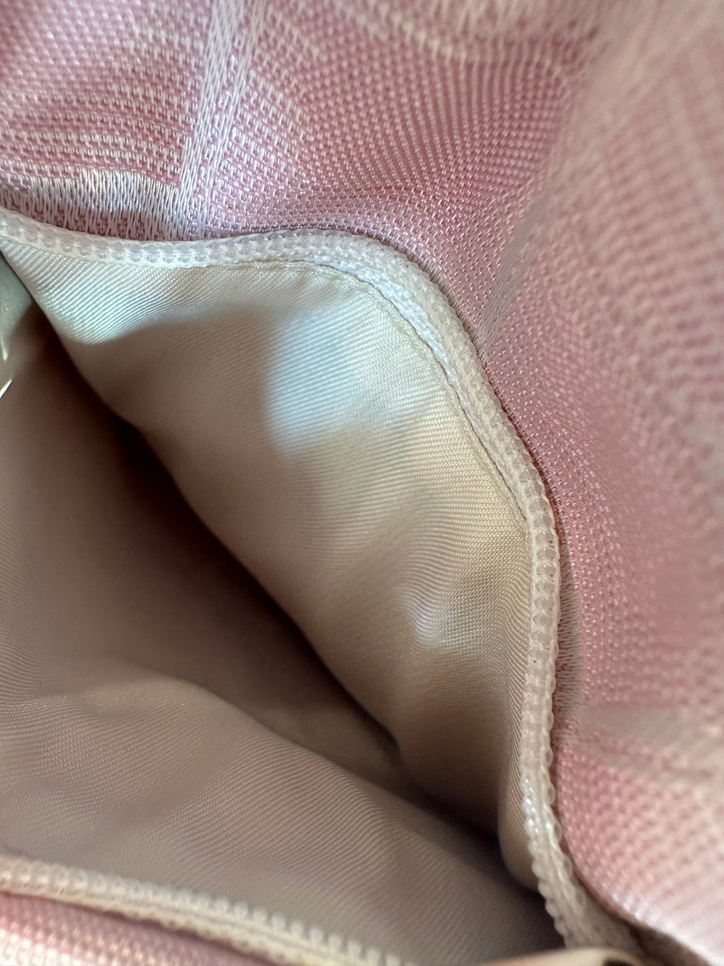 Pre-owned Authentic Chanel Travel Line Pink Crossbody Bag
