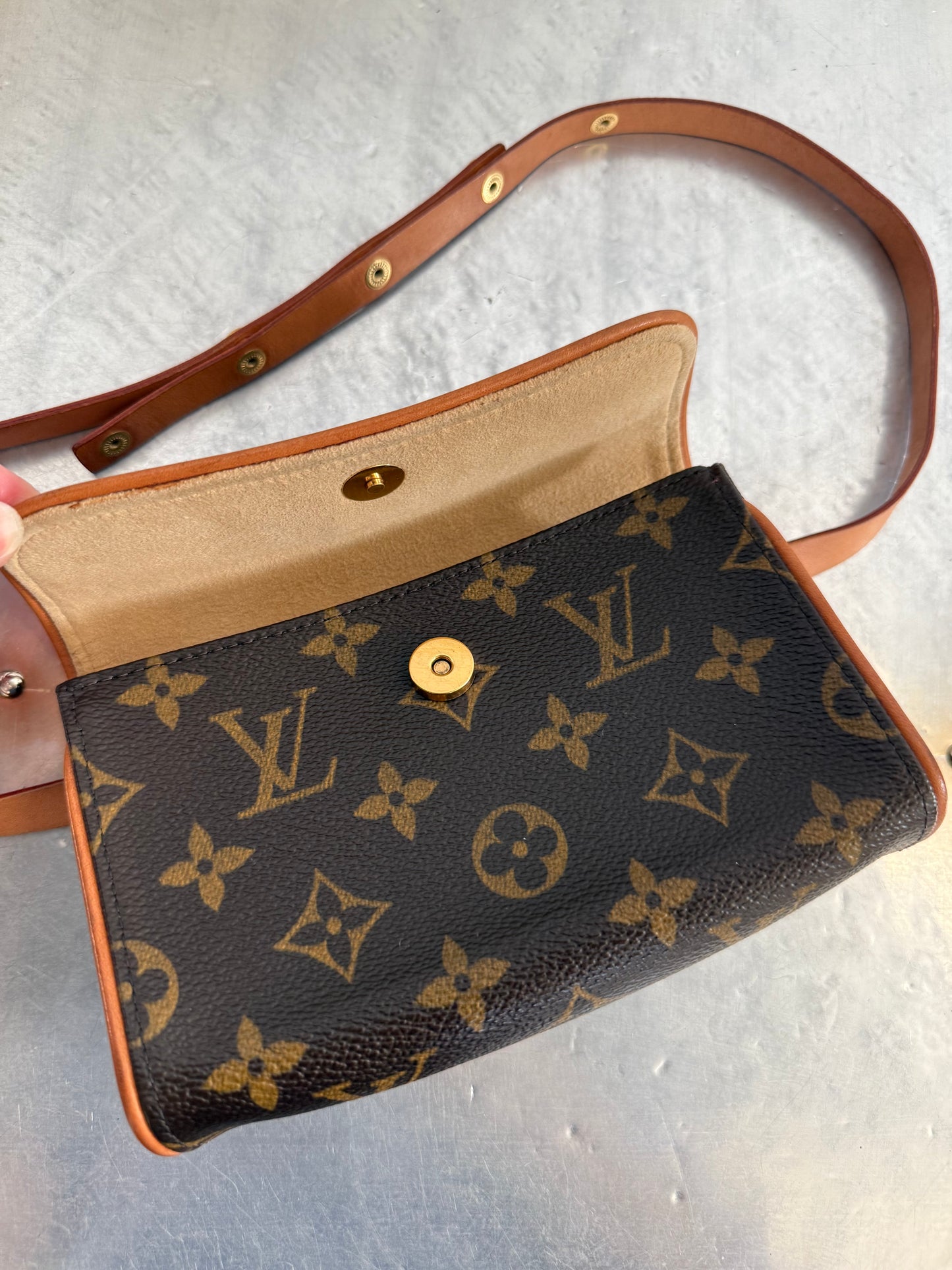 Pre-owned Authentic Louis Vuitton Monogram Florentine Waist Bag