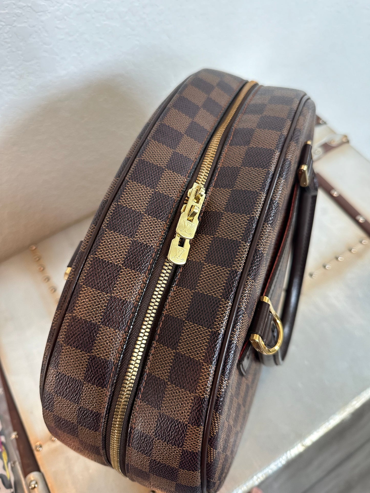 Pre-owned Authentic Louis Vuitton Nolita Damier Ebene Handbag
