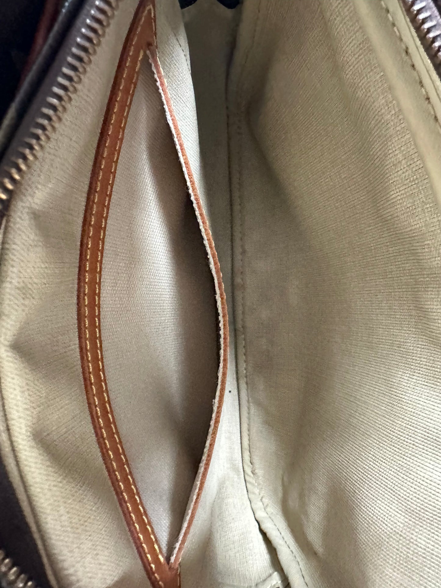 Pre-owned Authentic Louis Vuitton Reporter PM Monogram Shoulder / Crossbody Bag