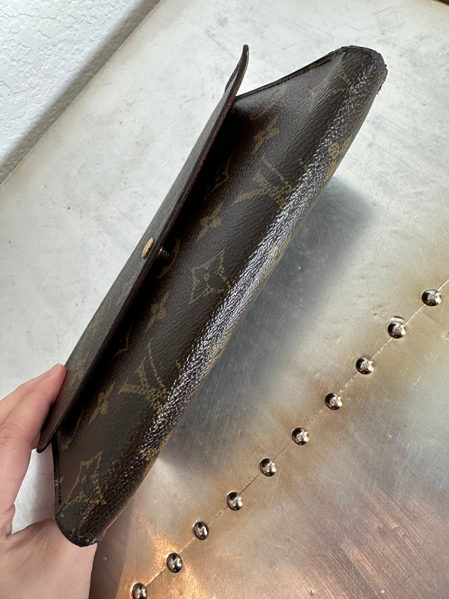 Pre-owned Authentic Louis Vuitton Portefeuille International Monogram Wallet