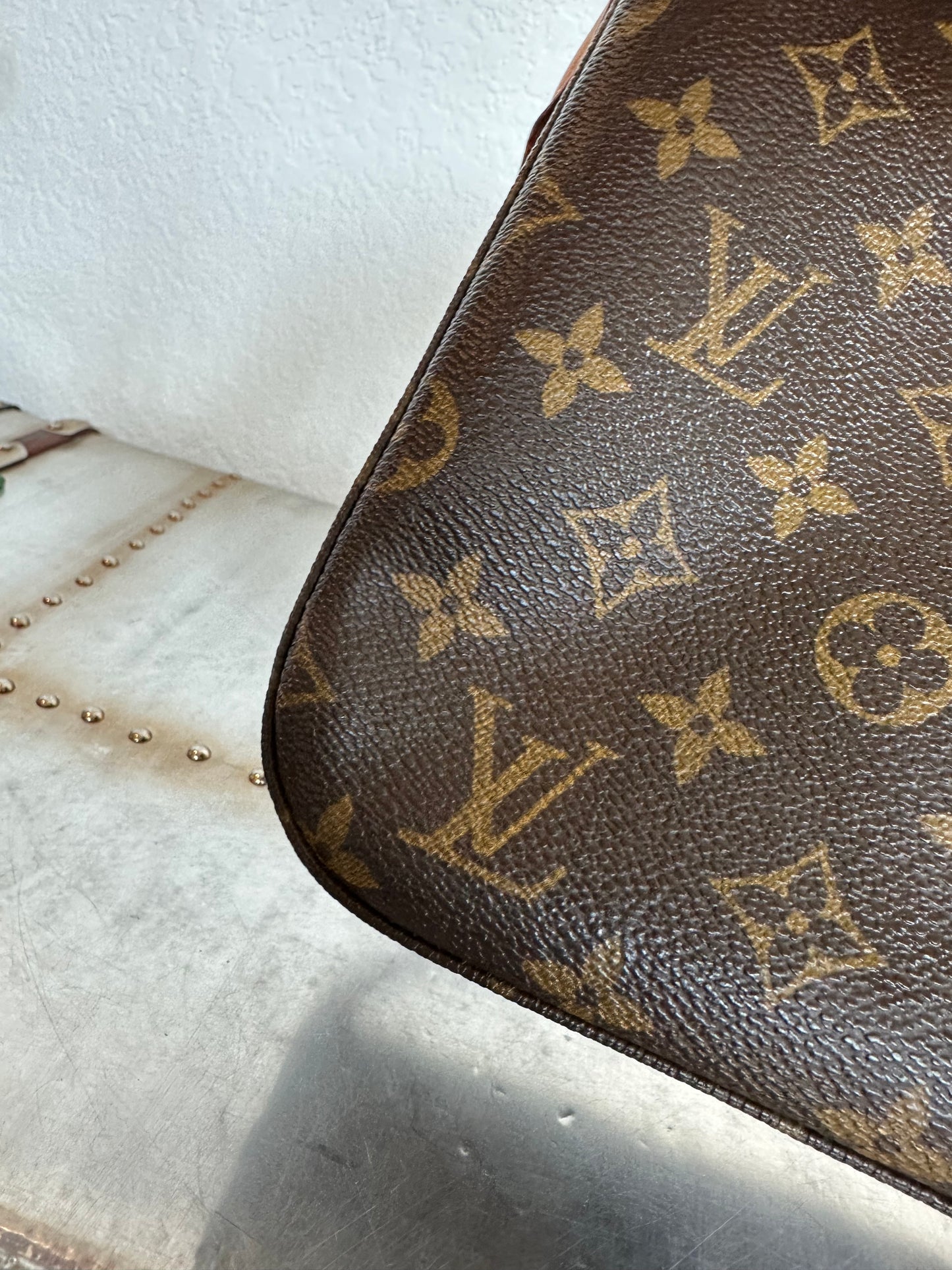 Pre-owned Authentic Louis Vuitton Looping MM Monogram Shoulder Bag