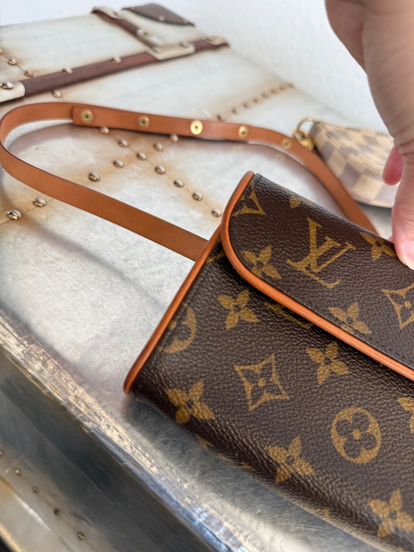 Pre-owned Authentic Louis Vuitton Monogram Florentine Waist Bag