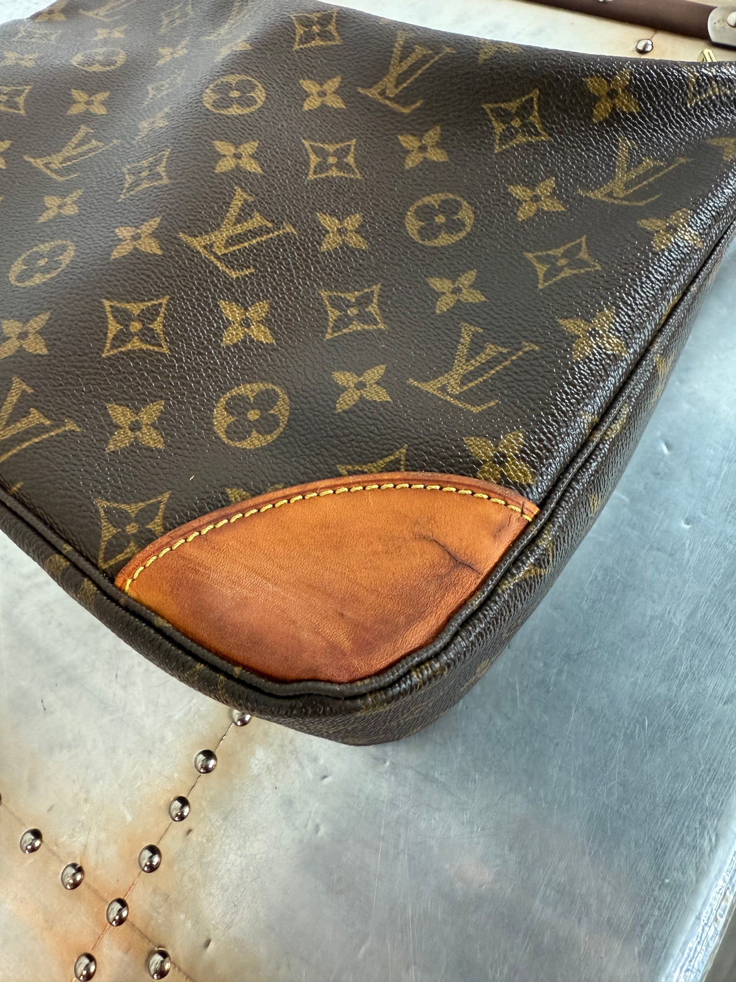 Pre-owned Authentic Louis Vuitton Boulogne 30 Monogram Shoulder Bag