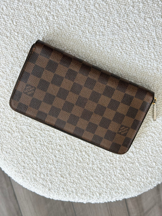 Pre-owned Authentic Louis Vuitton Damier Ebene Zippy Organizer Long Wallet