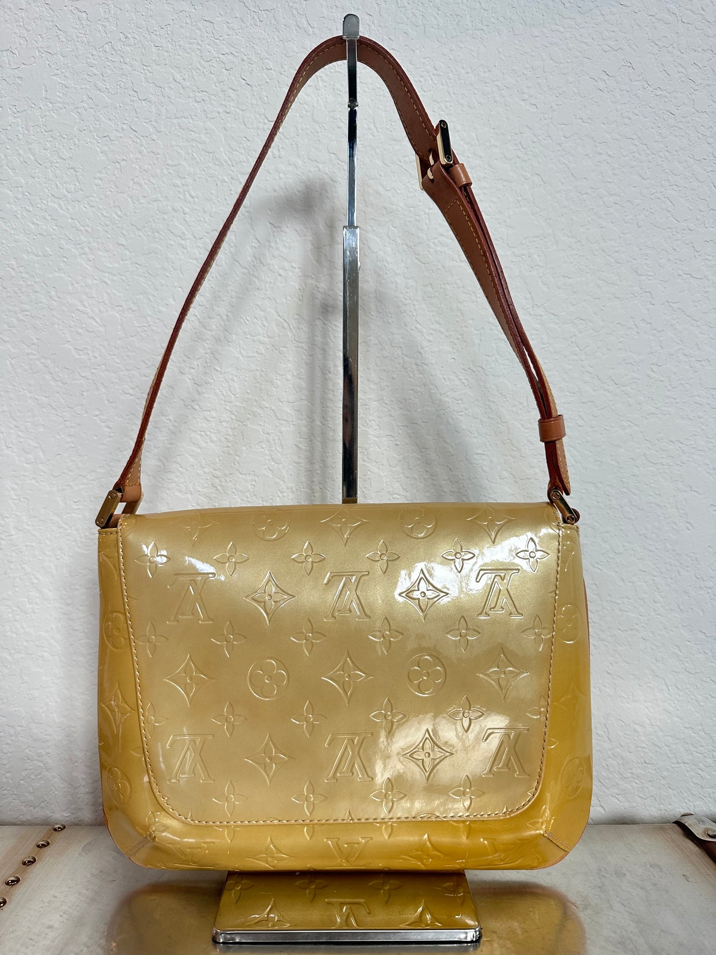 Pre-owned Authentic Louis Vuitton Vernis Thompson Street Shoulder Bag