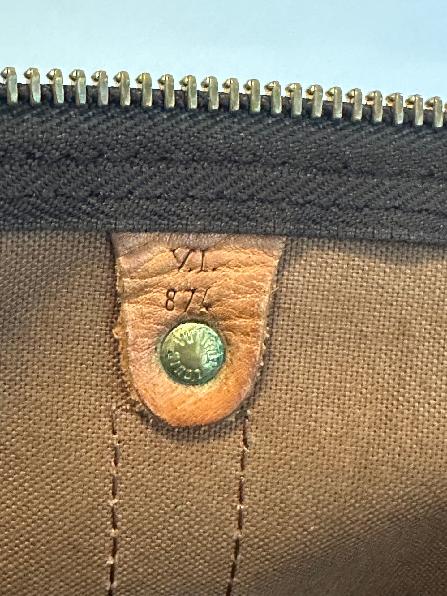 Pre-owned Authentic Louis Vuitton Keepall 45 Monogram Travel Handbag