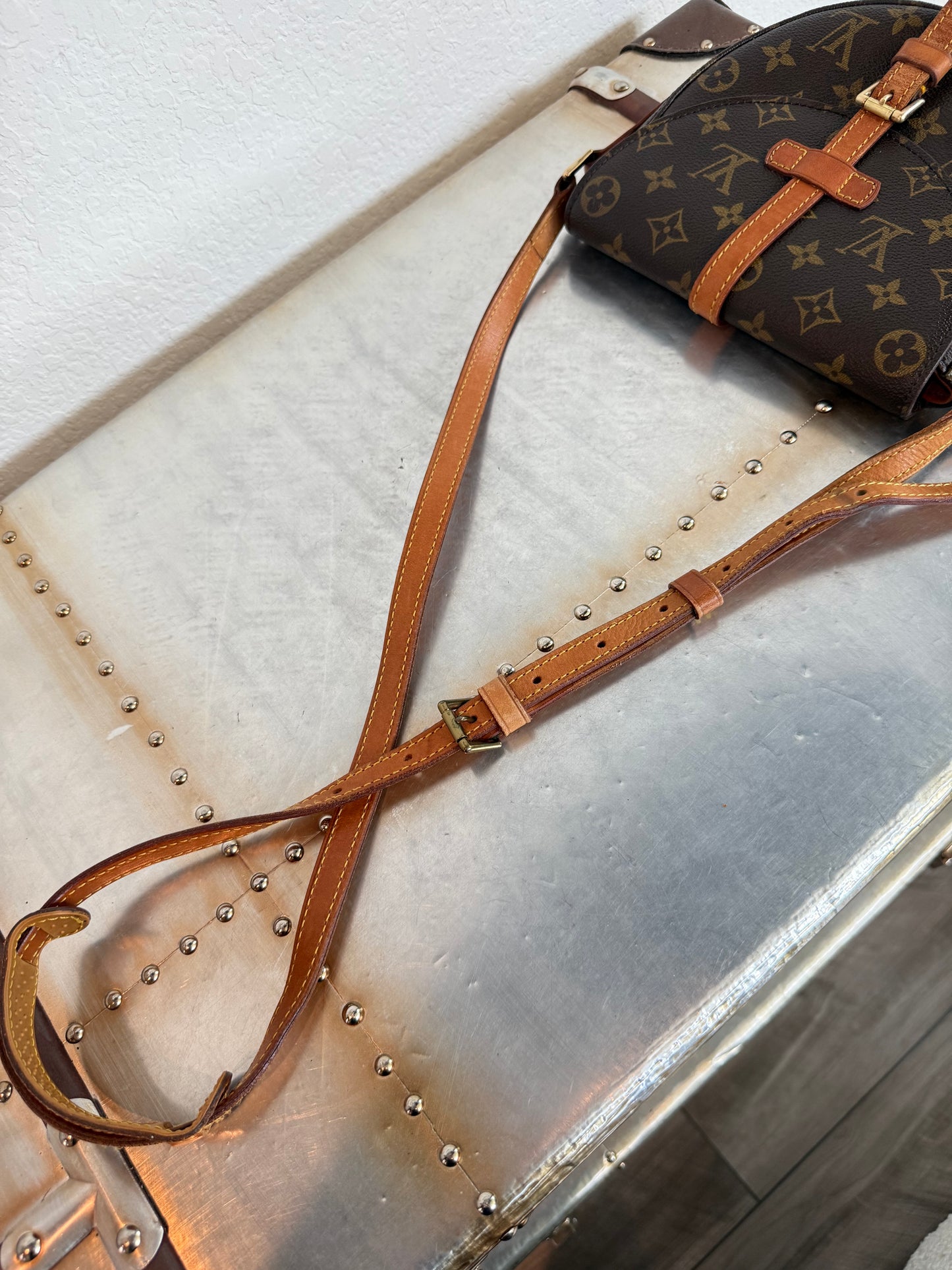 Pre-owned Authentic Louis Vuitton Chantilly PM Monogram Crossbody Bag
