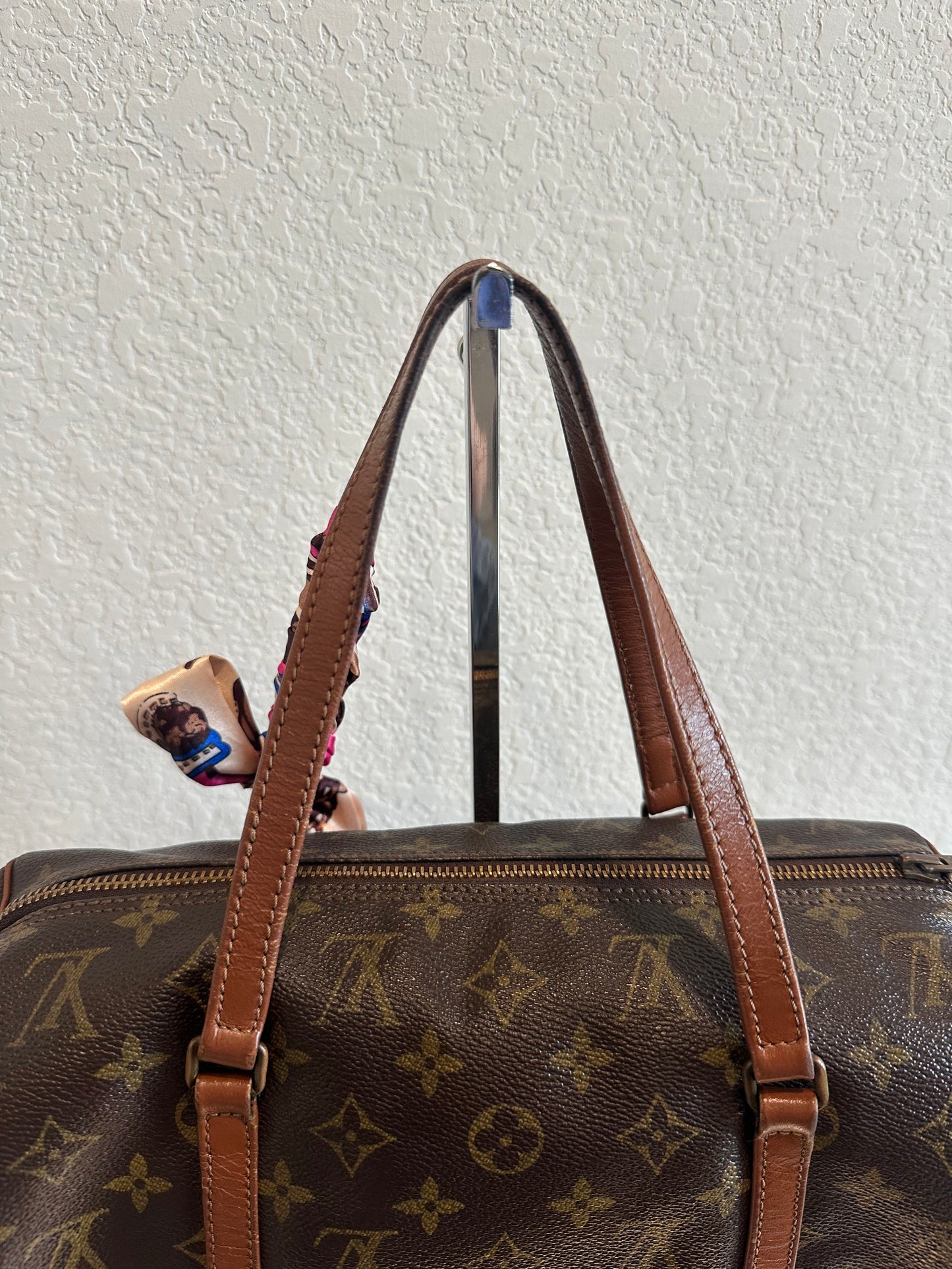 Pre-owned Authentic Louis Vuitton Papillon 26 Monogram Handbag