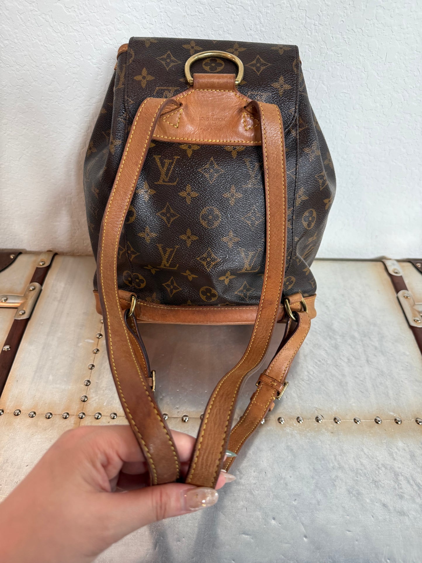 Pre-owned Authentic Louis Vuitton Montsouris MM Monogram Backpack