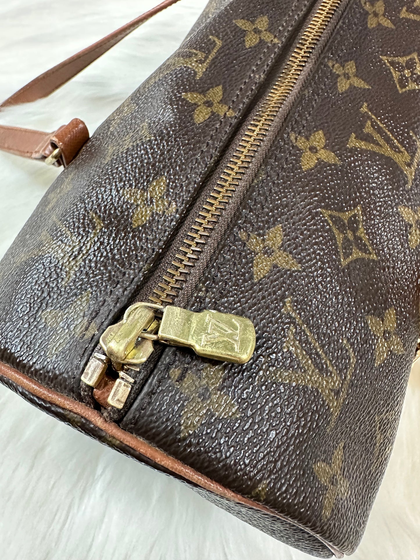 Pre-owned Authentic Louis Vuitton Papillon 30 Monogram Handbag